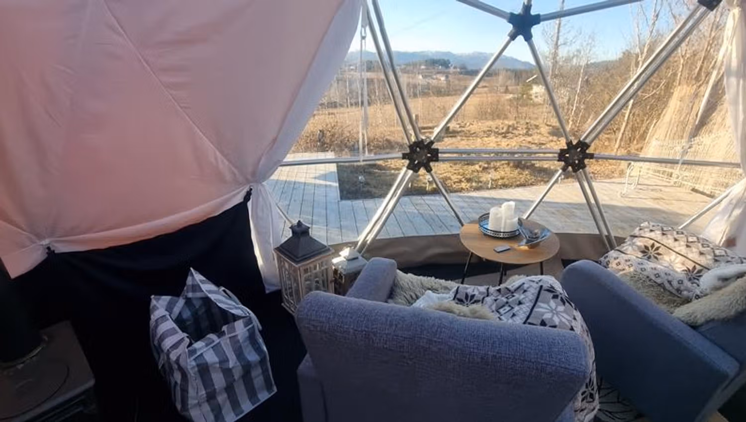 Arctic Dome hos Svenseid Alpakka