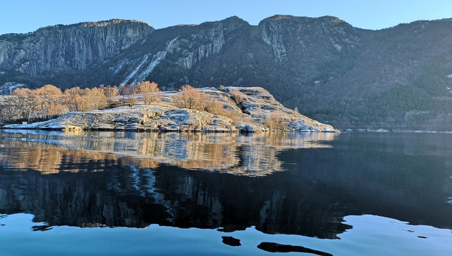 Fjordlandskap