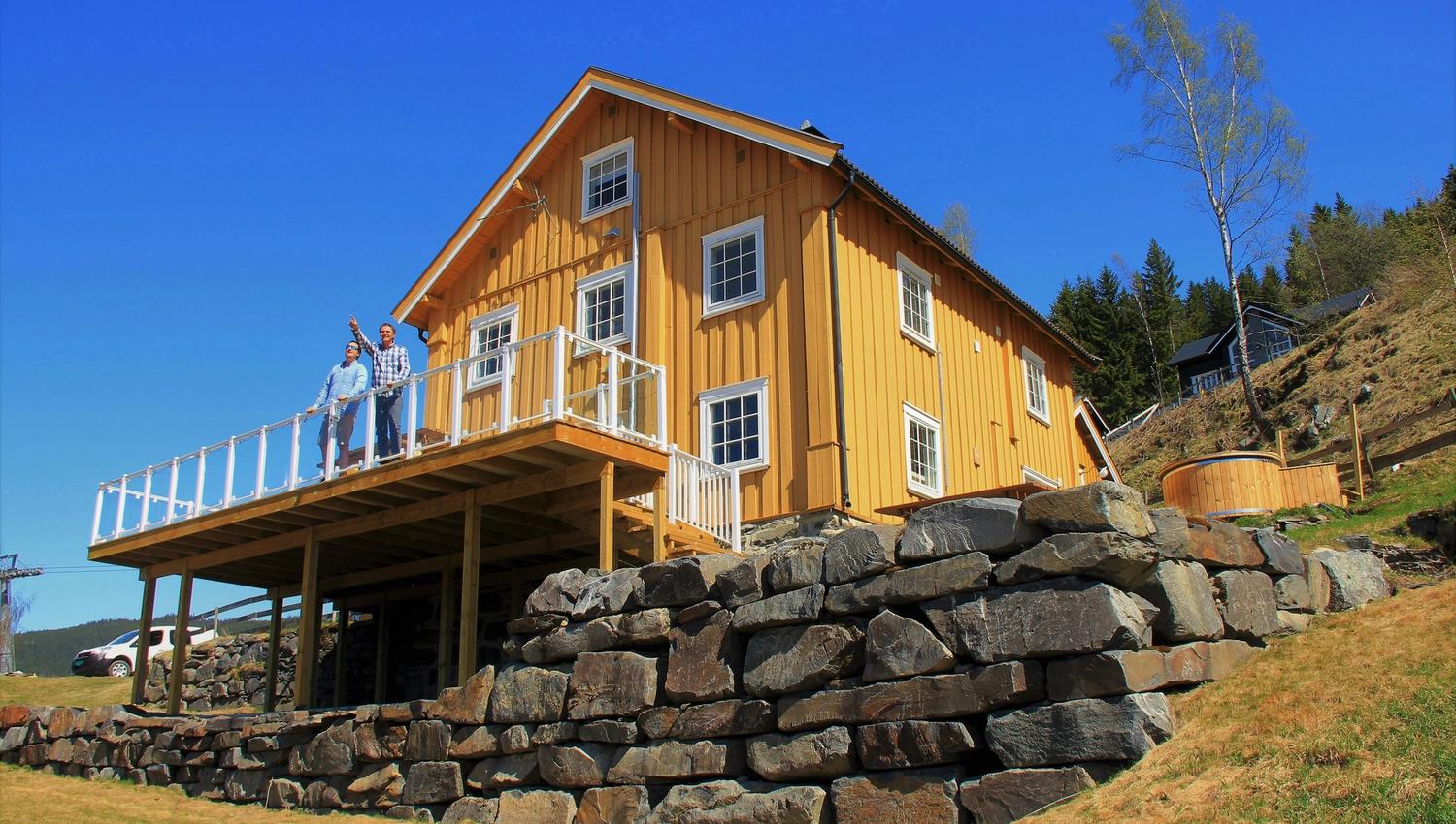 Hafjell farm in the summer