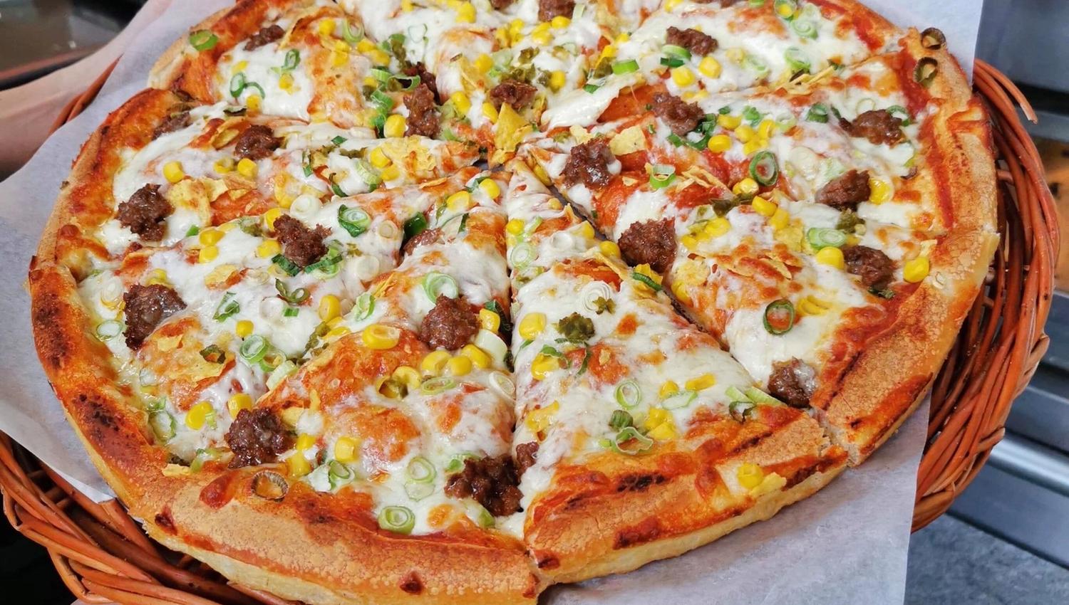 Jonas B. Lyngdal pizza