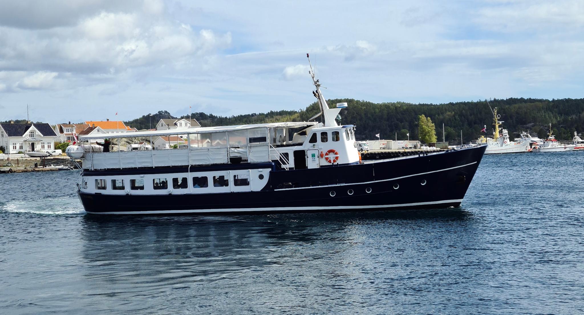 Boat sightseeing with M/S Øya Lillesand - Kristiansand - Lillesand