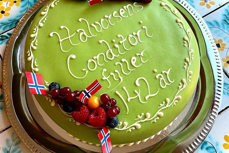 Detail of a green cake