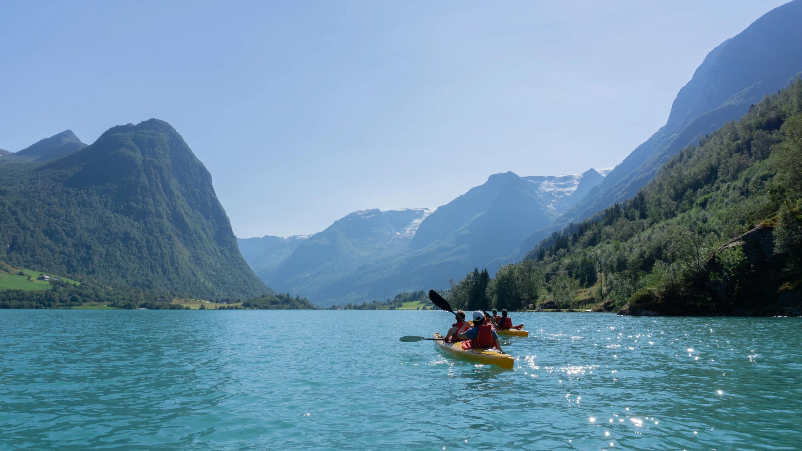 Discover the Olden valley with kayak (3,5 h) | Briksdal Adventure