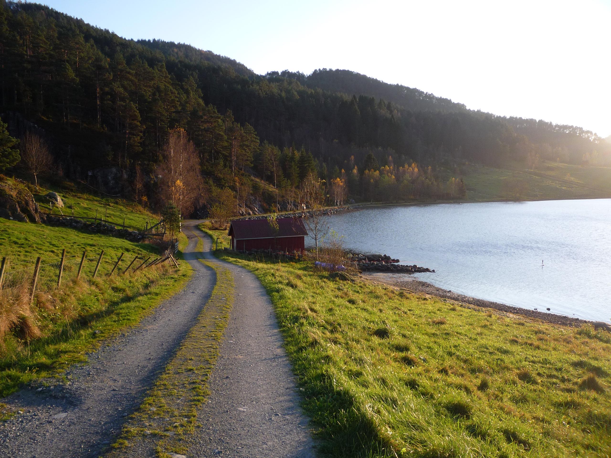 Around Erøy in Suldal