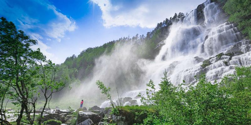 Tvindefossen - Tvinde waterfall