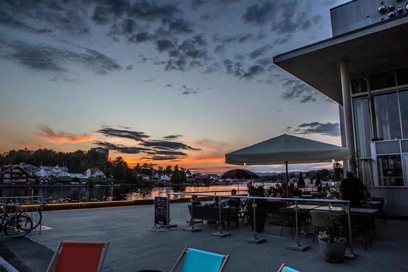 cafe at Ælvespeilet in the evening