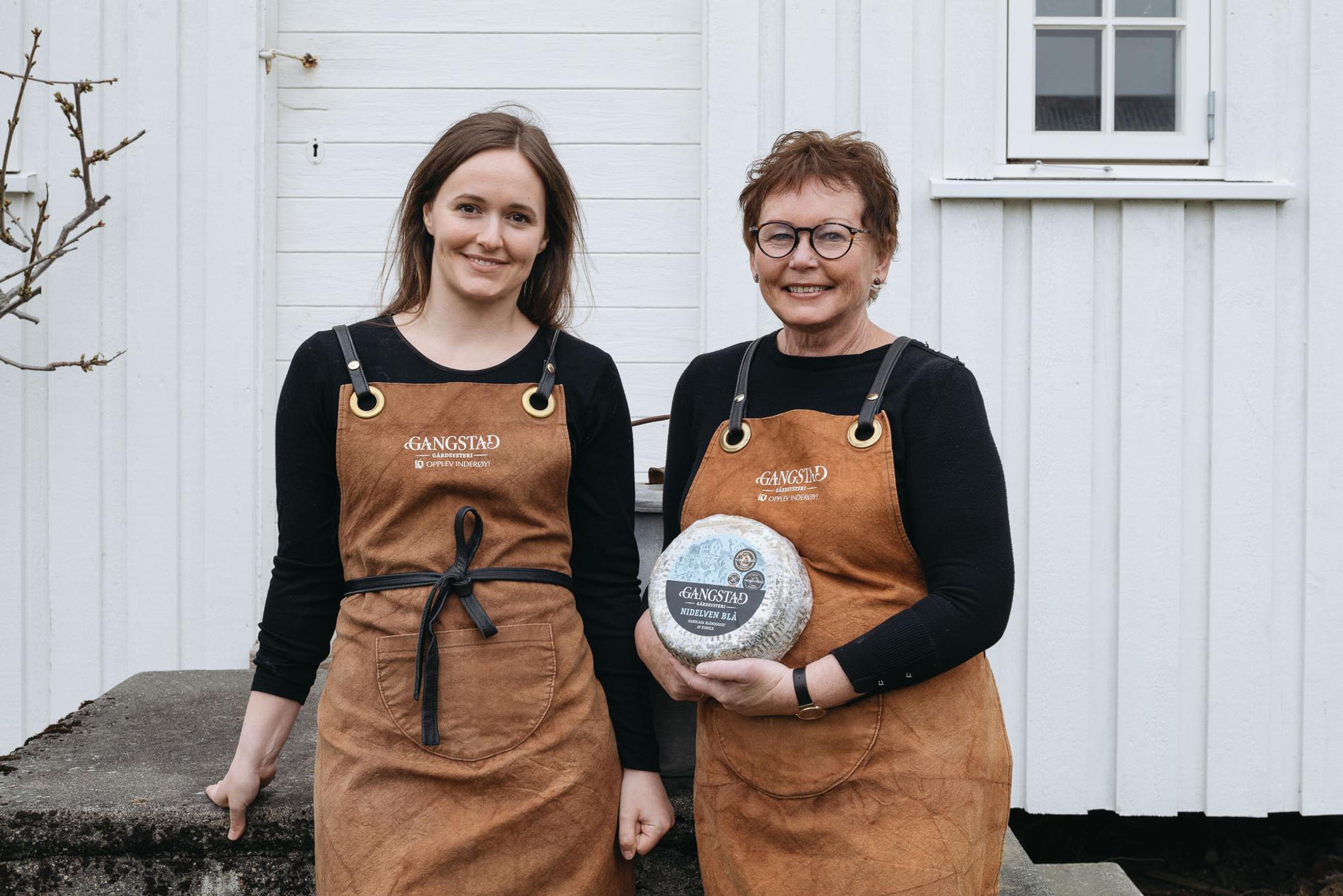 Astrid sammen med svigerdatter Maren