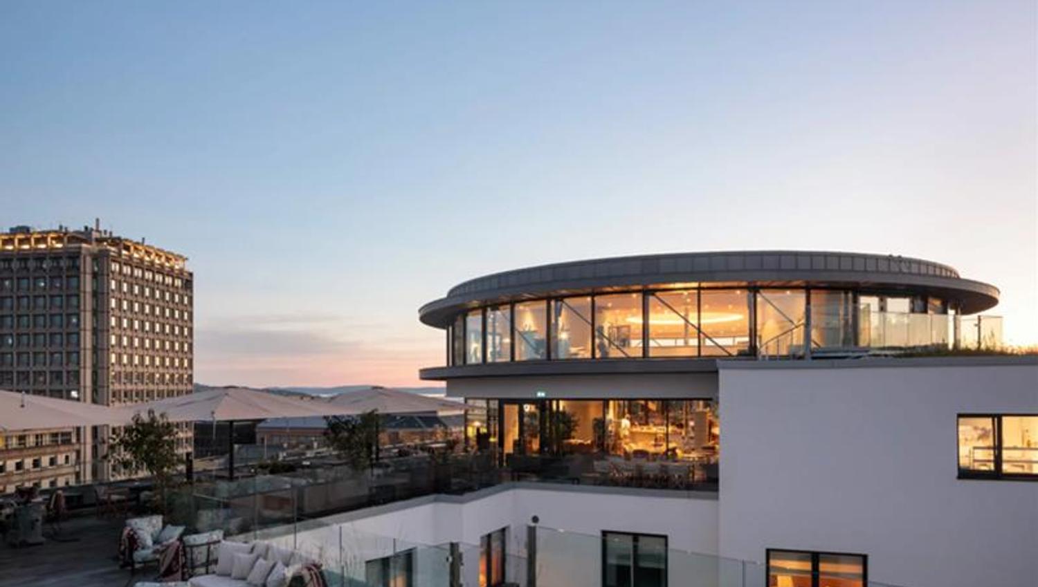 Roof terrace.