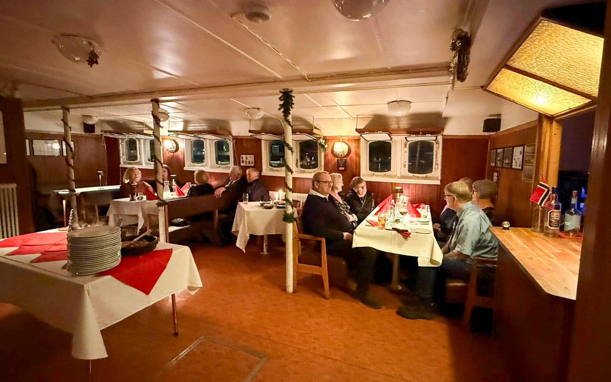 Sommerkafé på ærverdige Gamle Helgeland