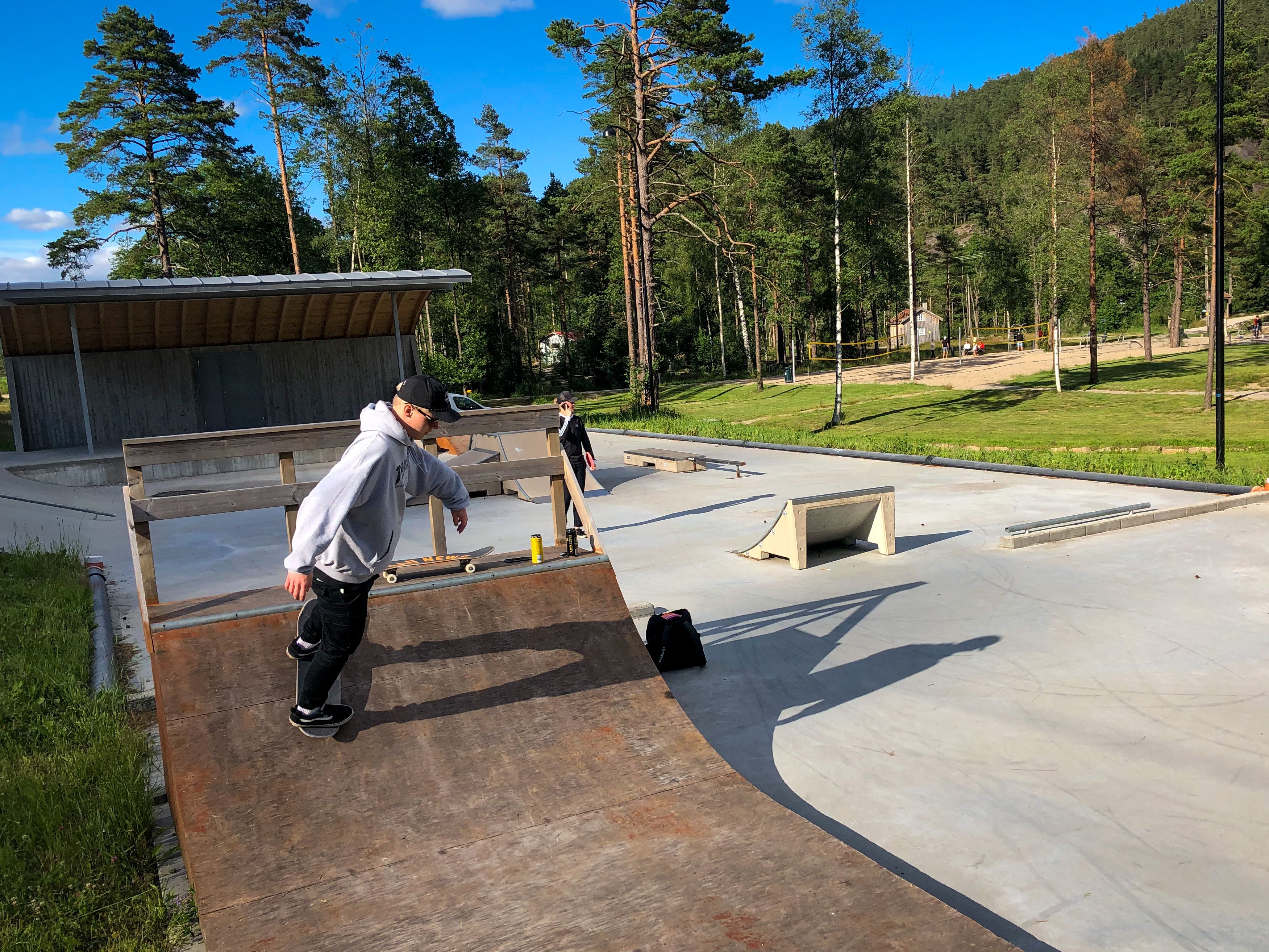 Det er skatepark i Konsmoparken