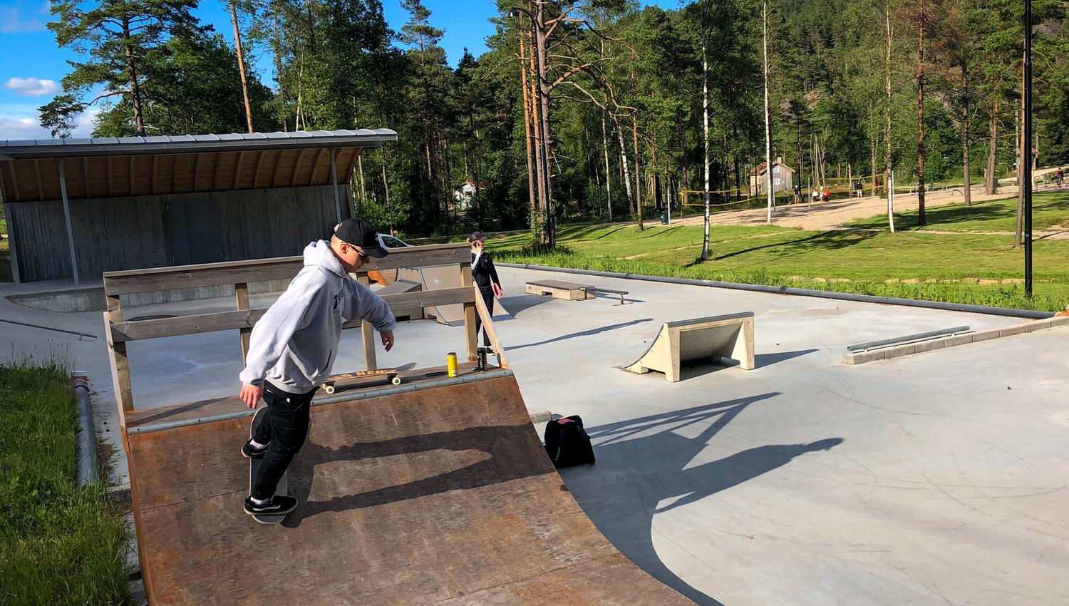 Det er skatepark i Konsmoparken