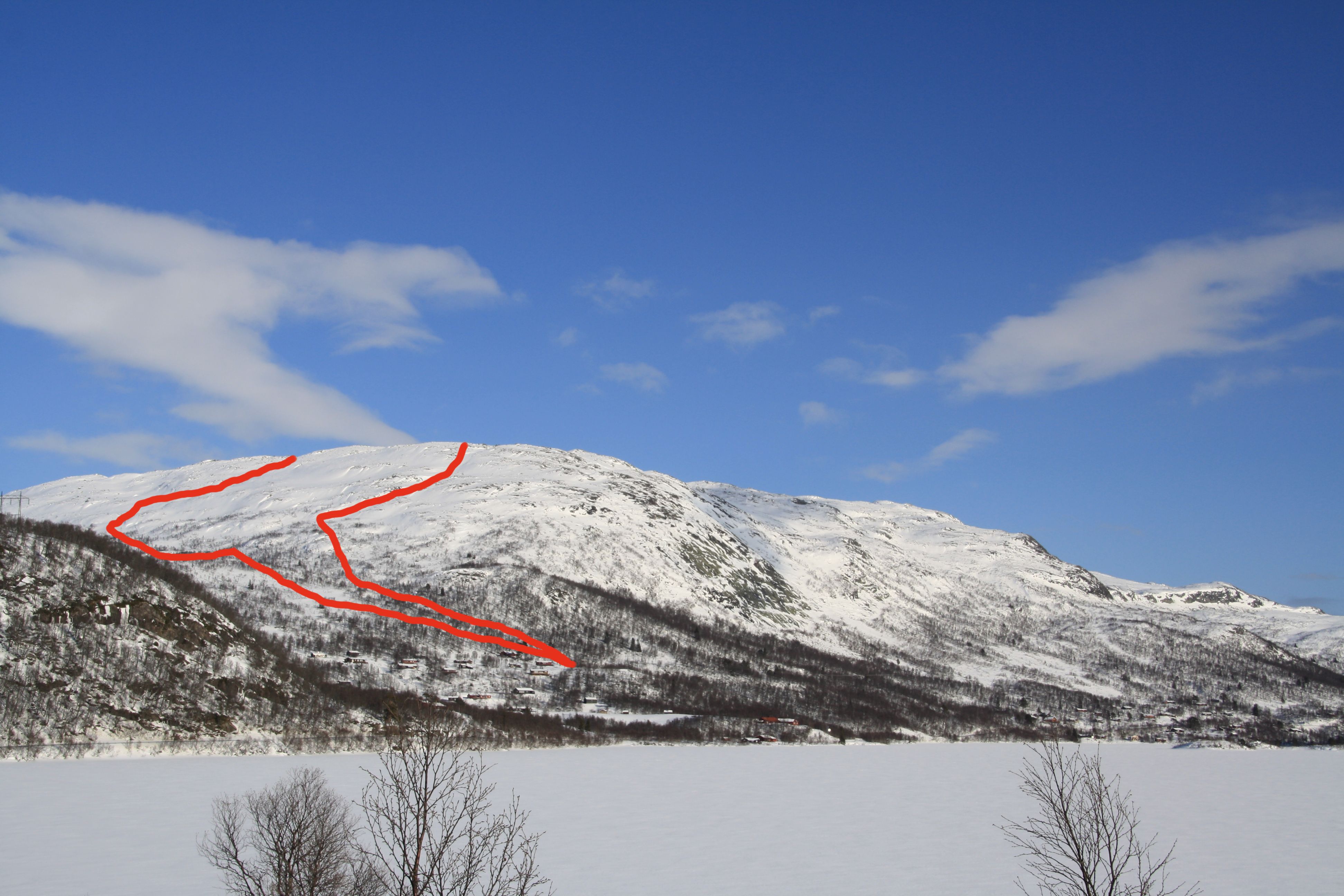 To varianter opp fra Bjørnevasshytta