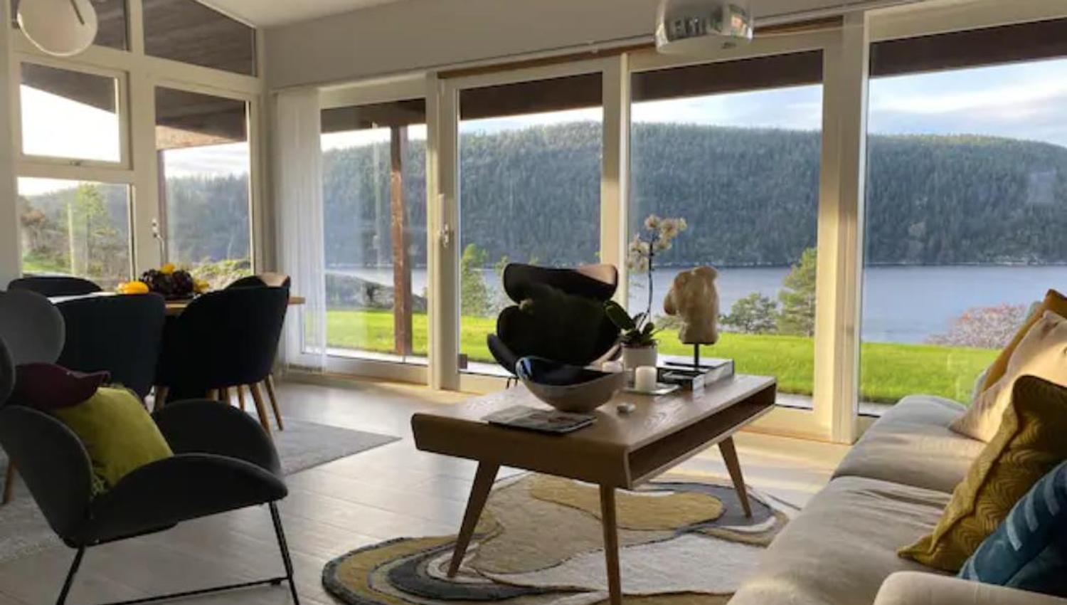 Utsikt over fjorden