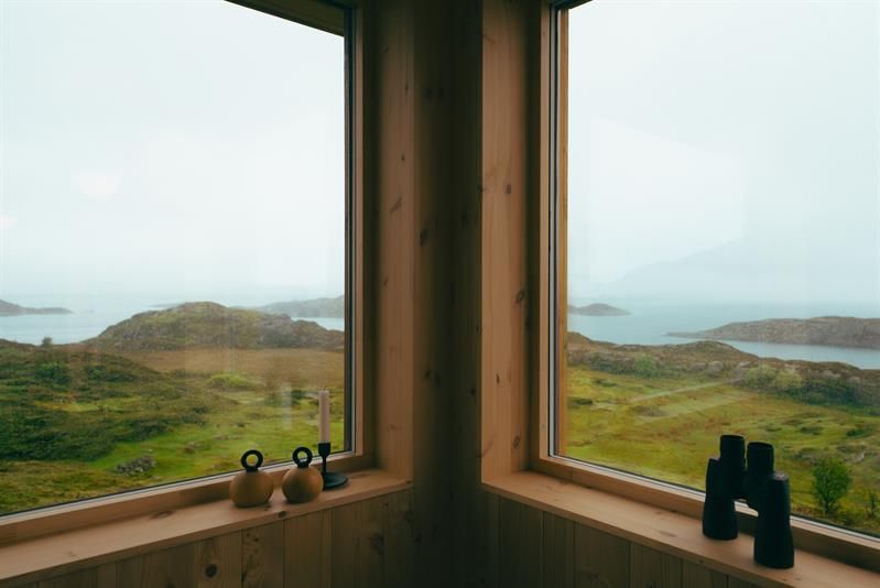 Hille Island Retreat
