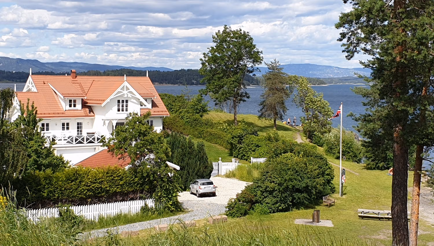 Vollen, Asker, Oslofjord, beach, sand, green area, recreation, frisbee golf, grilling, swim