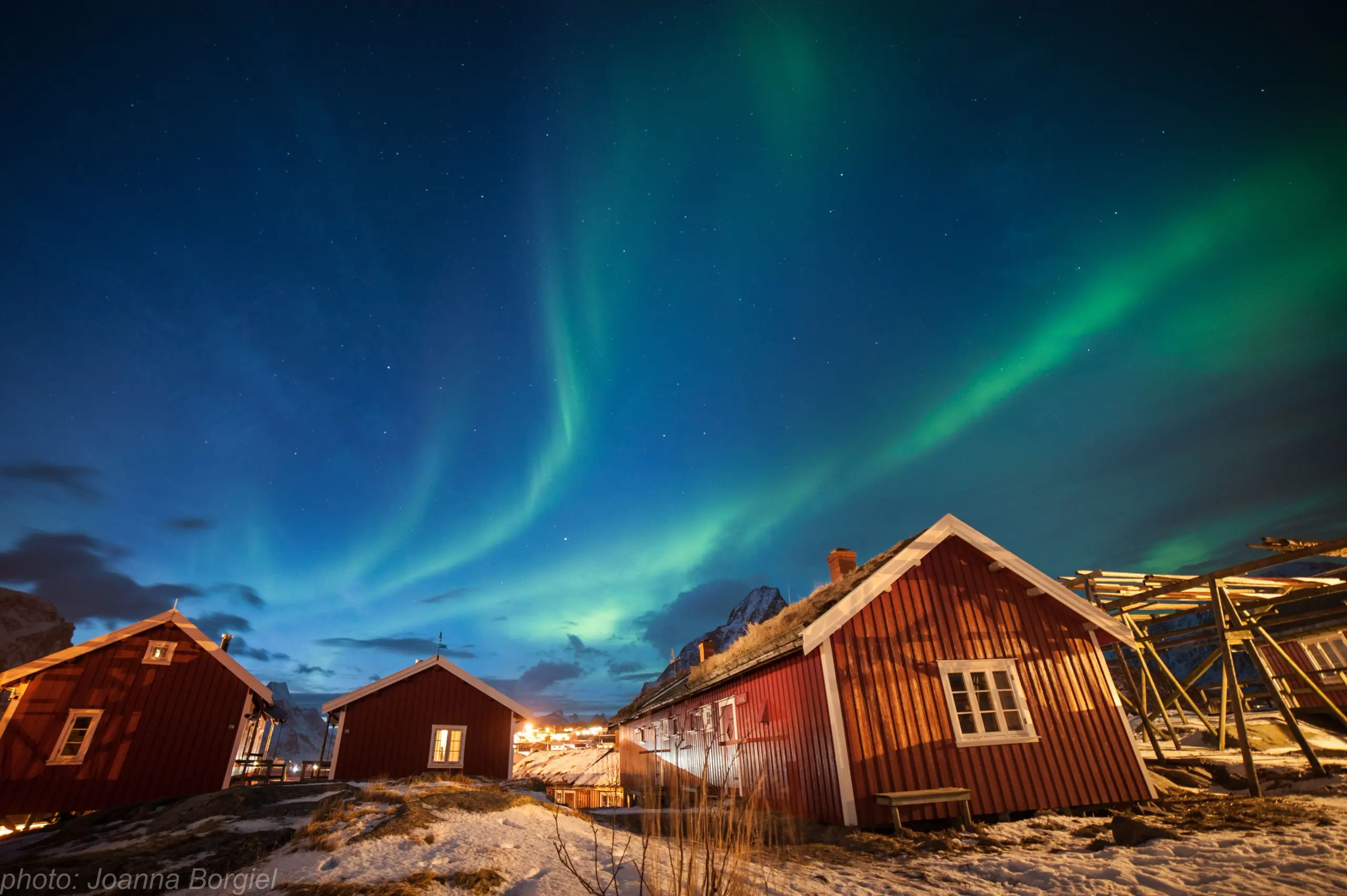 Northern lights photo workshop and hunt - Reine Rorbuer