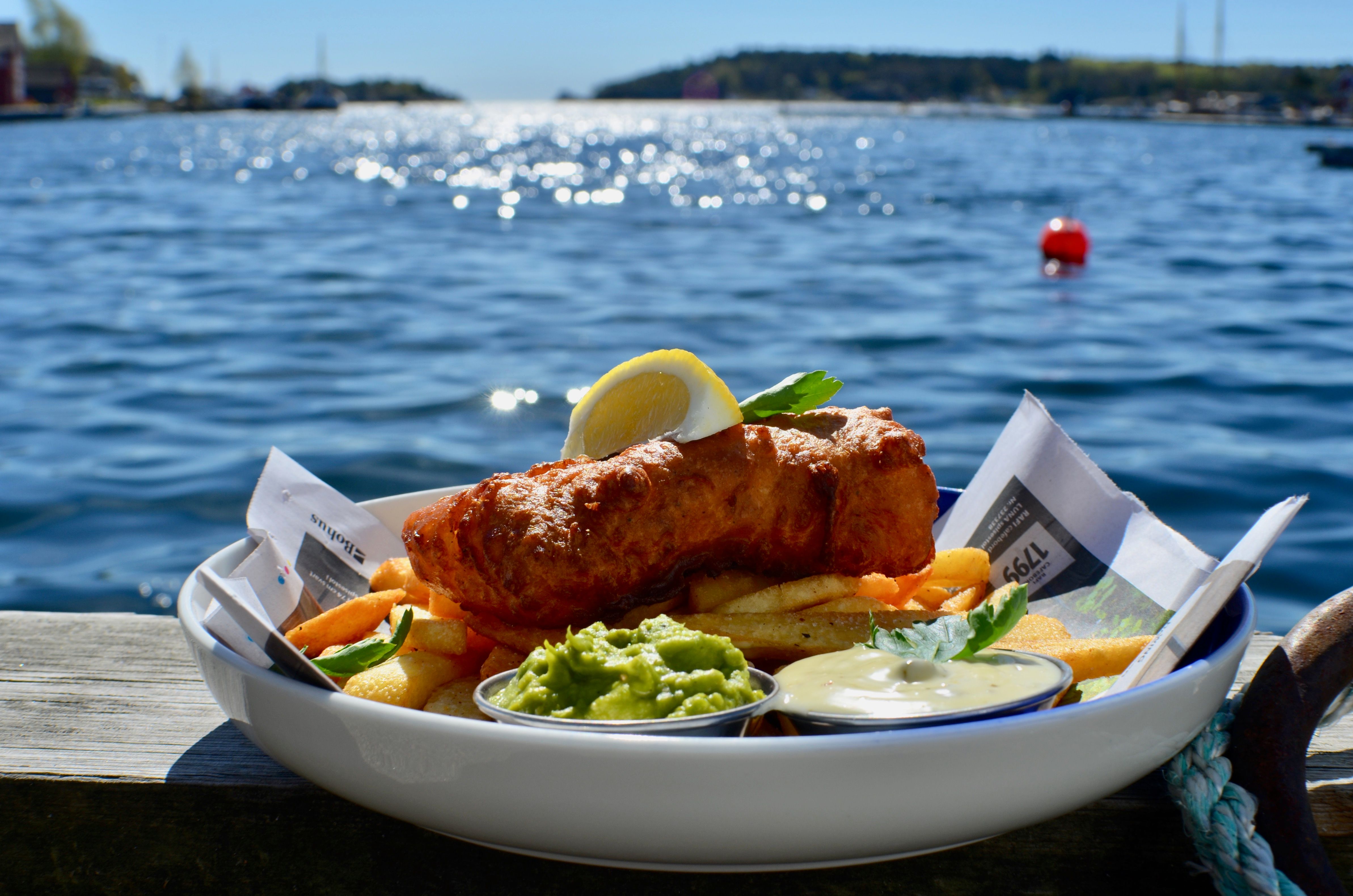 Hos Oss restaurant på bryggekanten