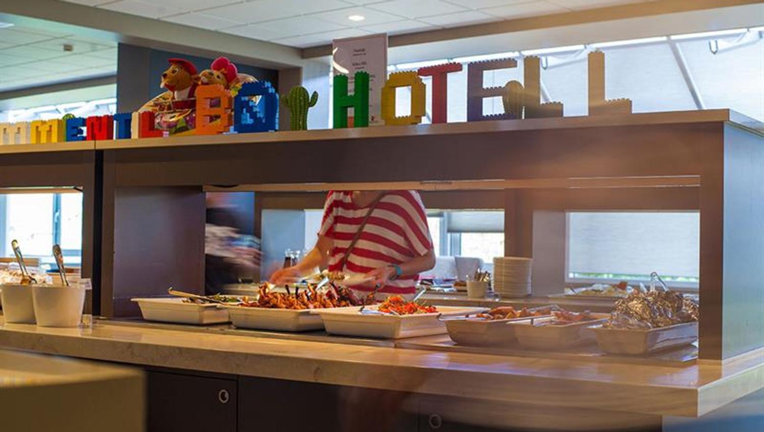 barnebuffet på restaurant Hagestua på Bø Hotell