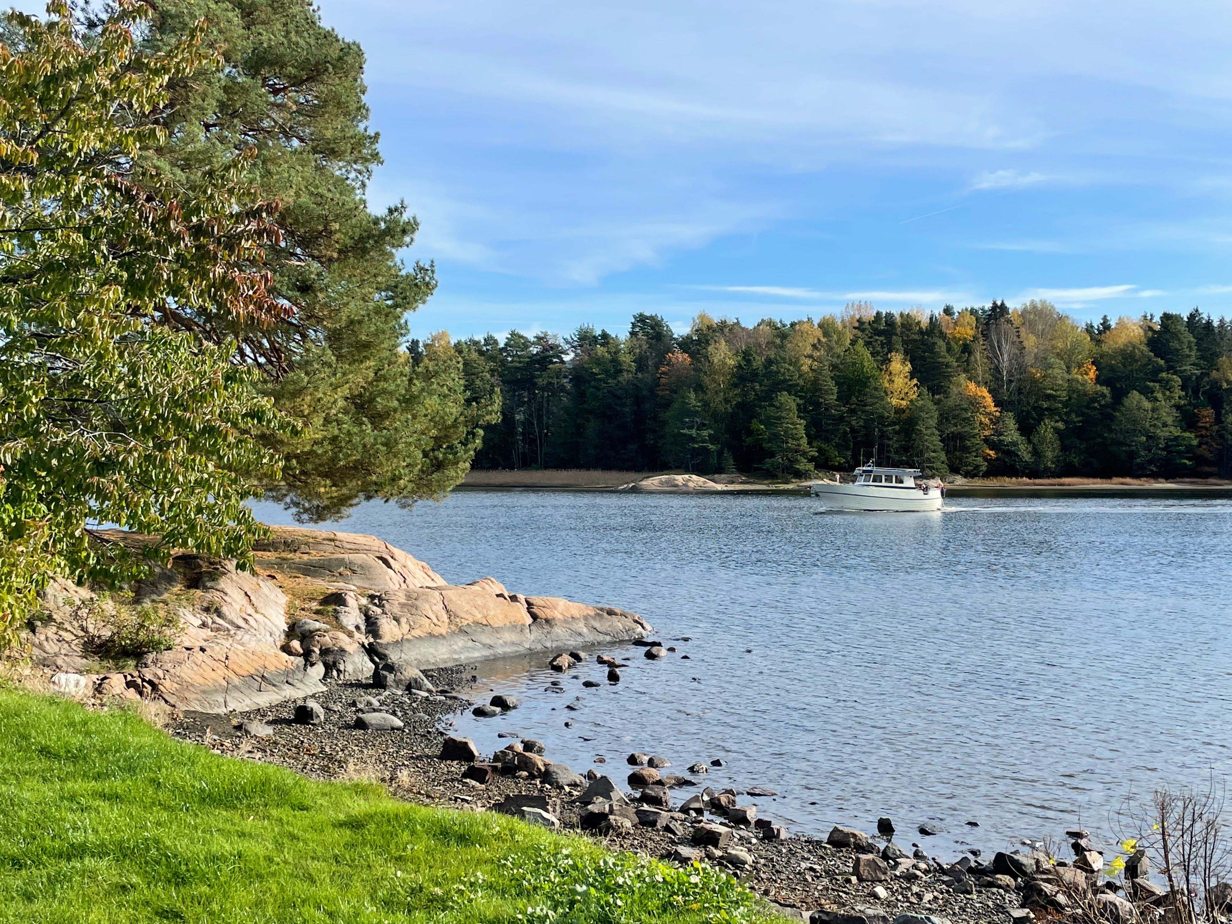 Skogsborg beach