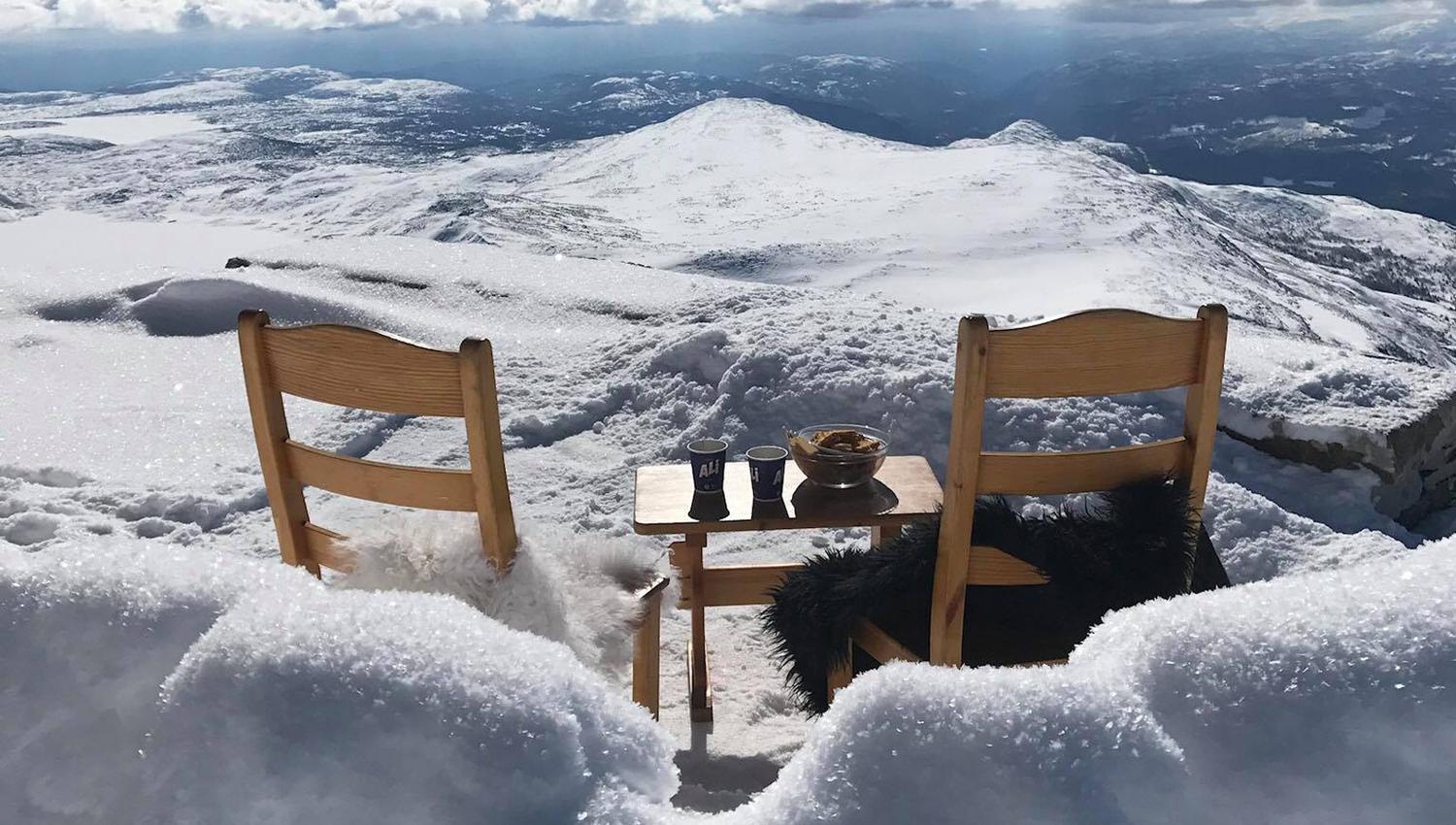 Beautiful view from Gaustatoppen Turisthytte