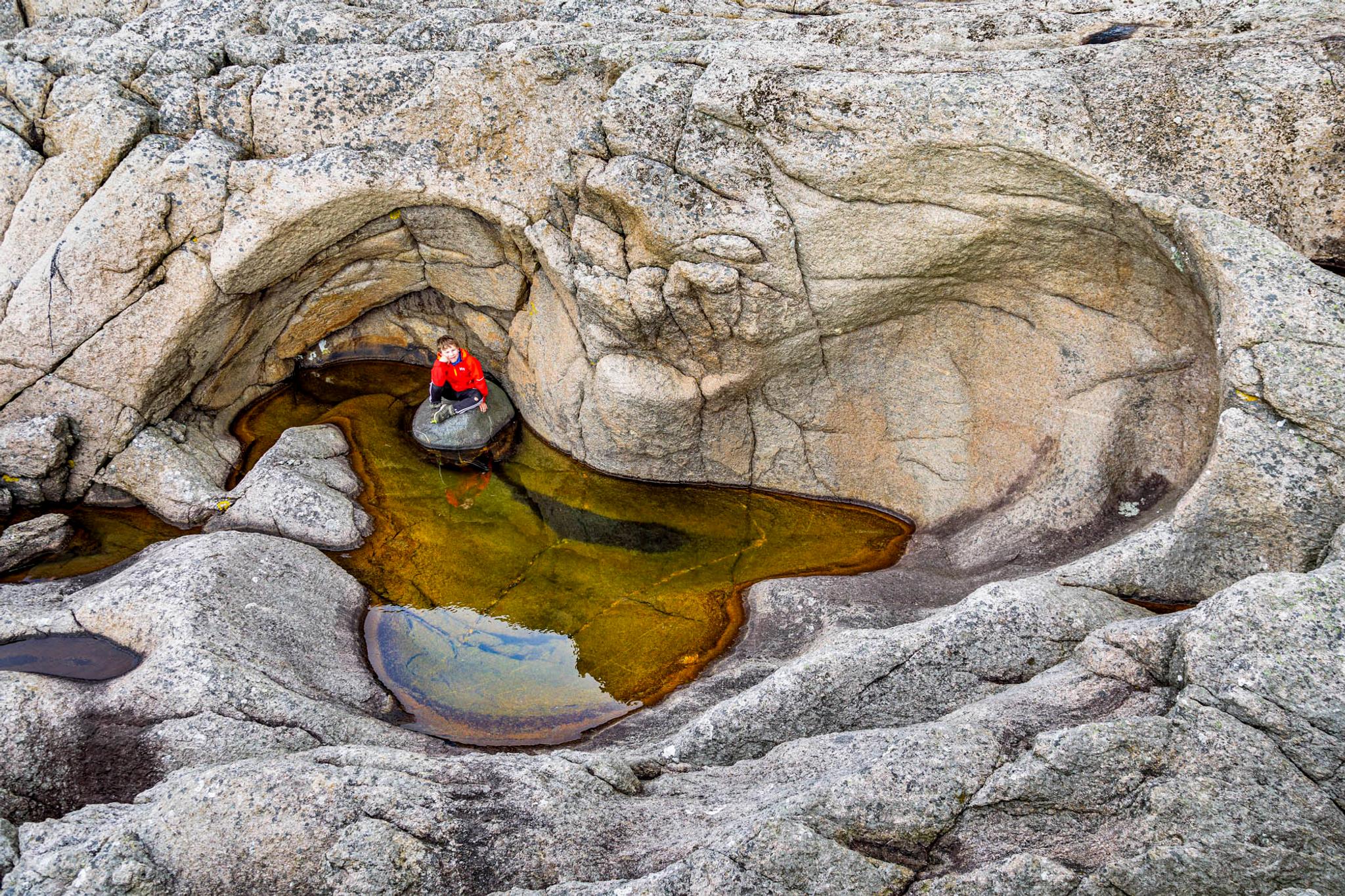 Heart-shaped glacial pot on Eigerøy