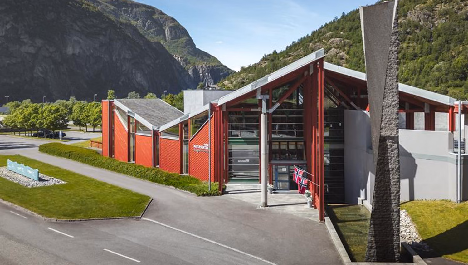 The entrance to the Norwegian Nature Centre on a sunny day.