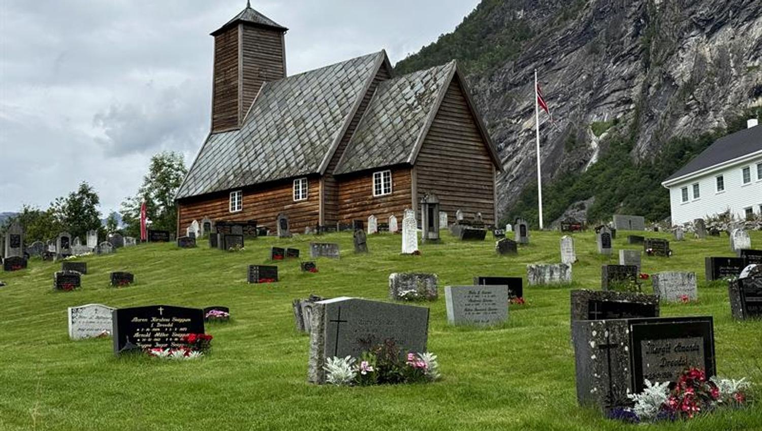 Gaupne Gamle Kyrkje