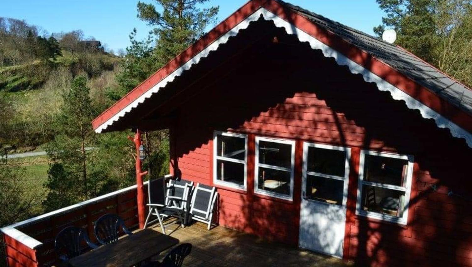Lindås gard og hytteutleige
