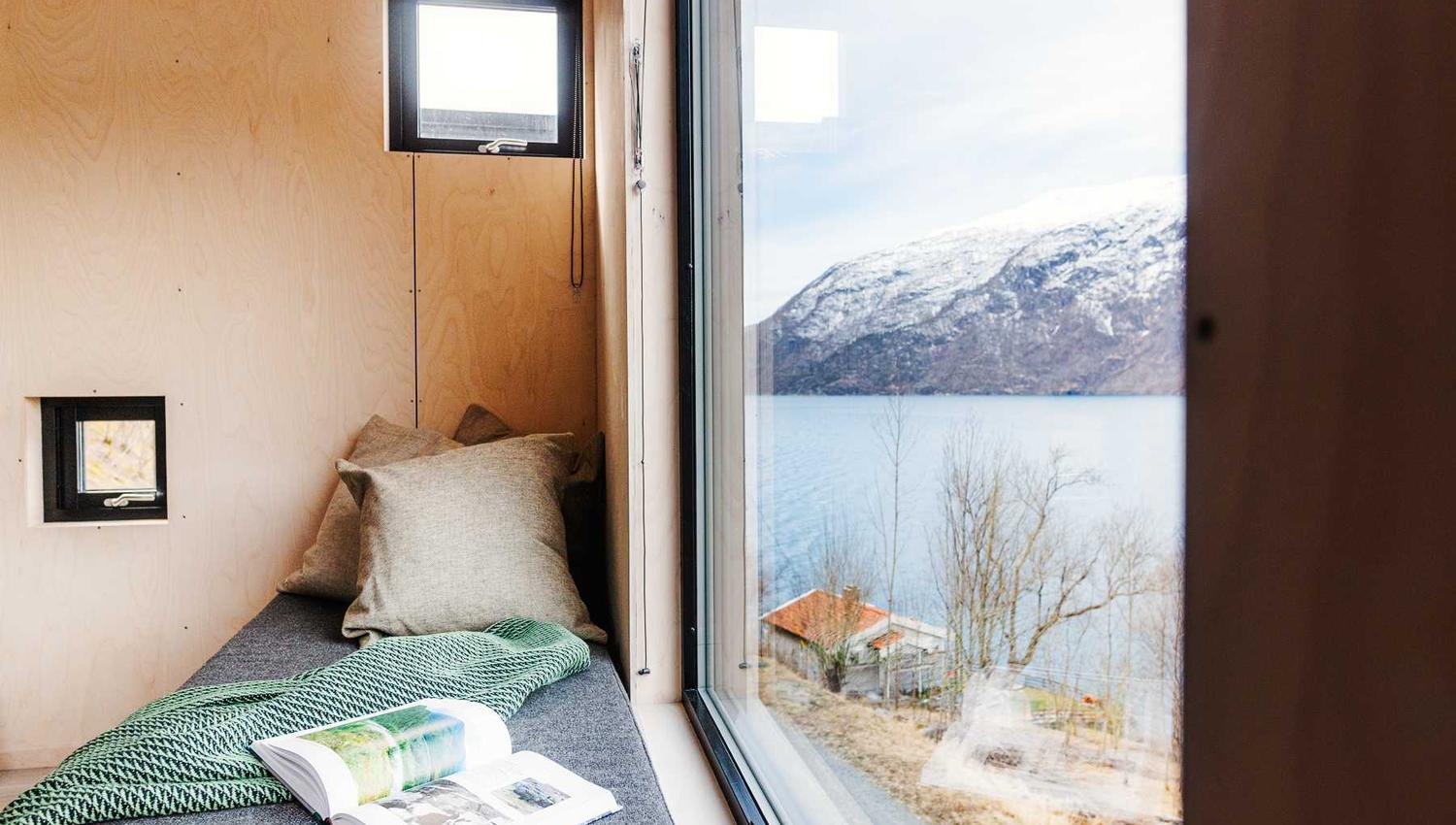 Mikrohyttene i Åkrafjorden