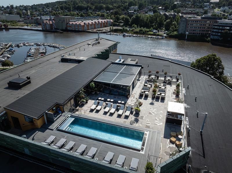 The Pool overview