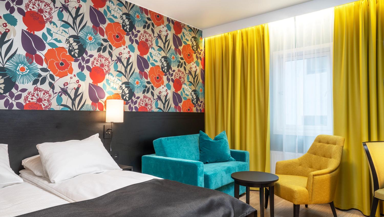 23783_Thon-Hotel-Harstad-Handicap- Room-01liten