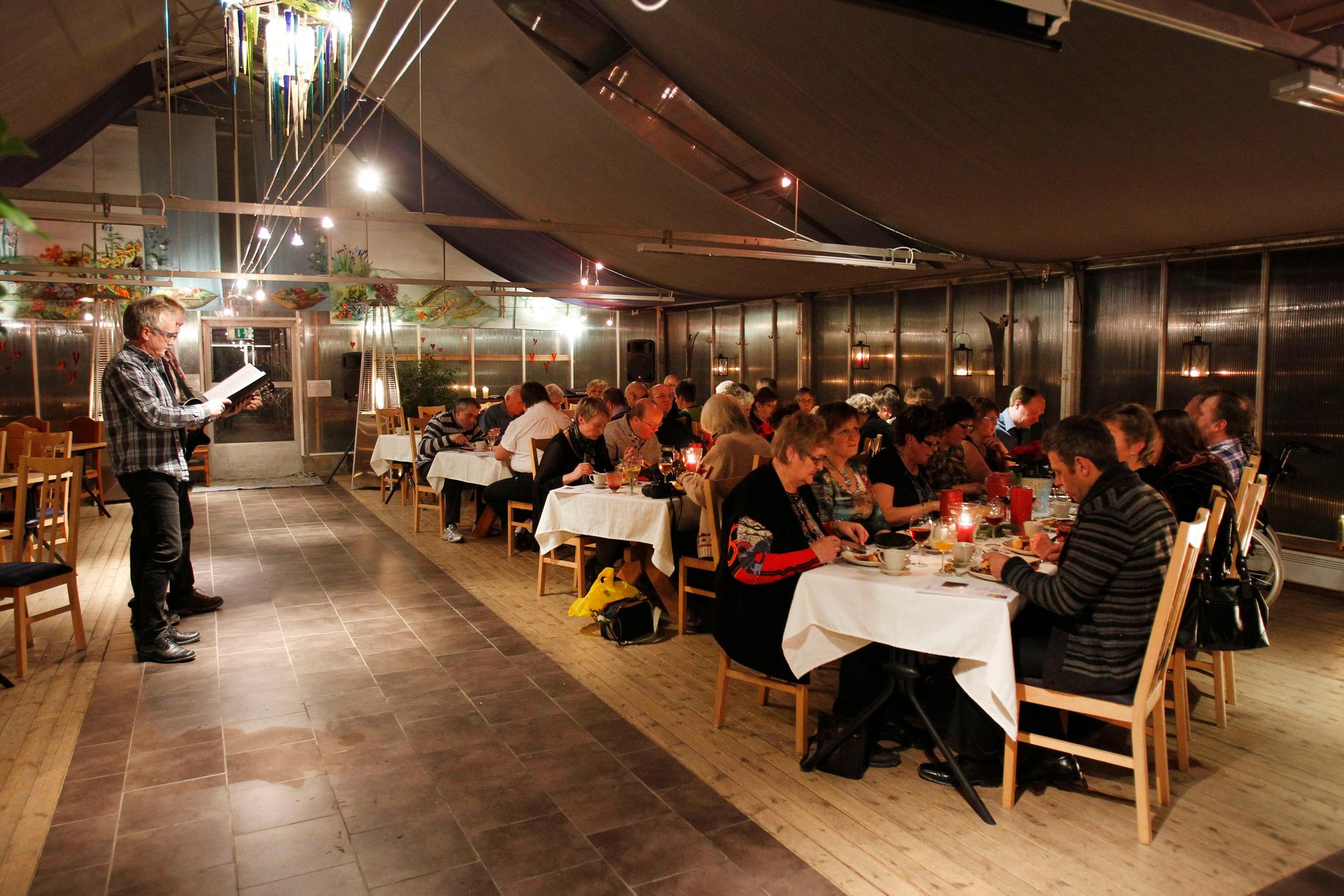 Julebord i stemningsfulle lokaler på Yttervik gård