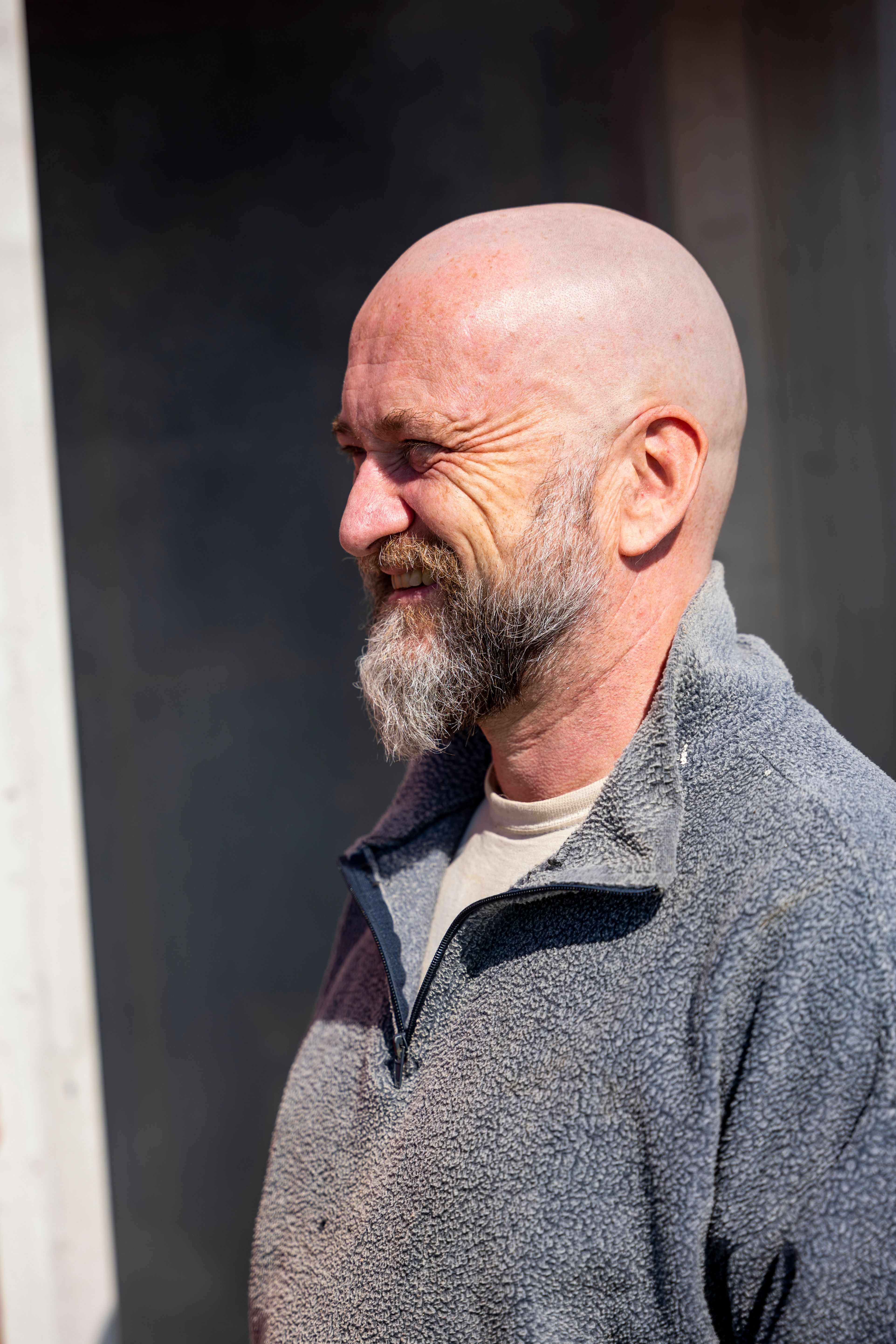 A man smiling.