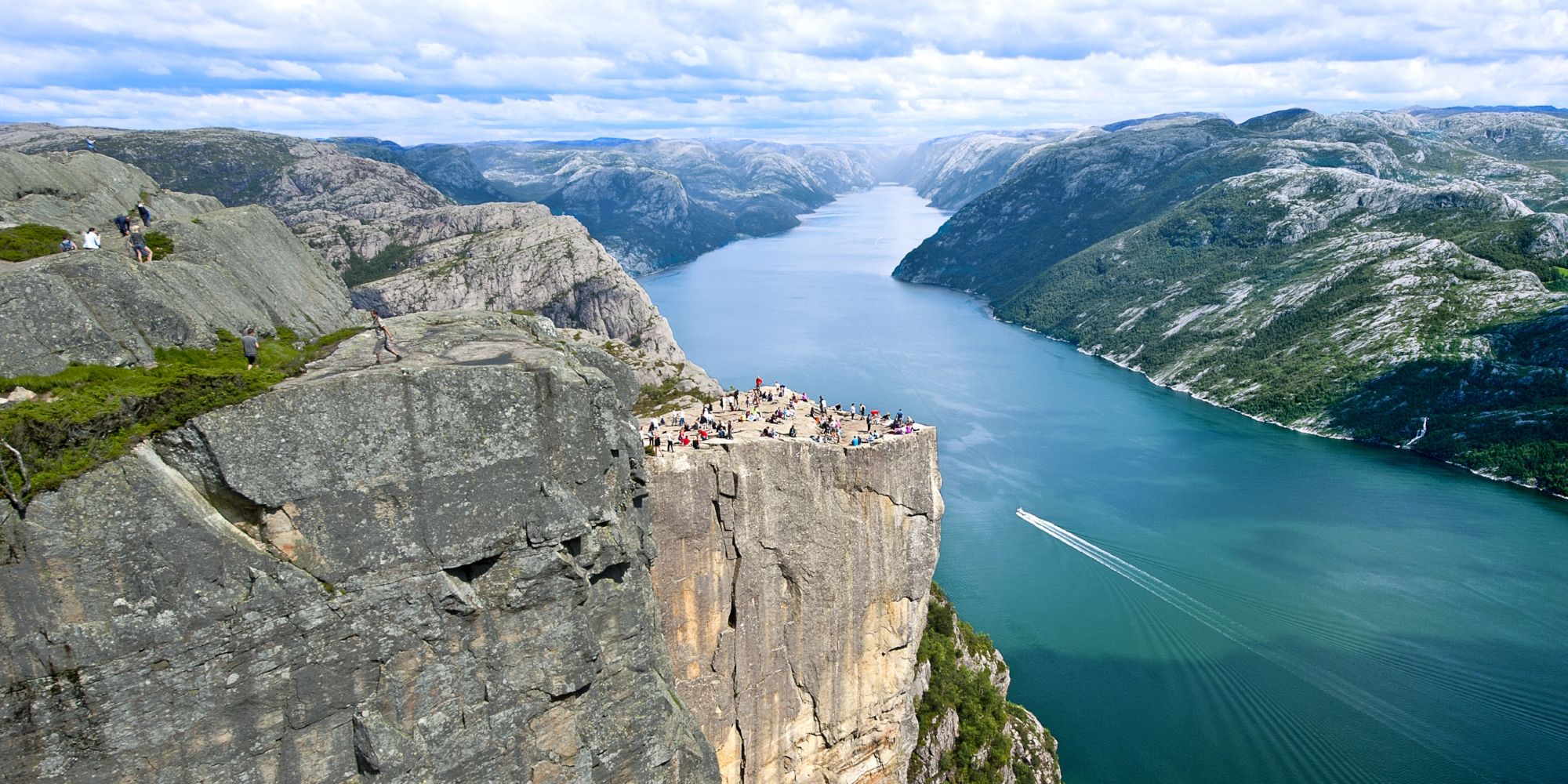 Planen Sie Ihre Reise in die Region Stavanger in Fjord Norwegen und wandern Sie auf den Preikestolen