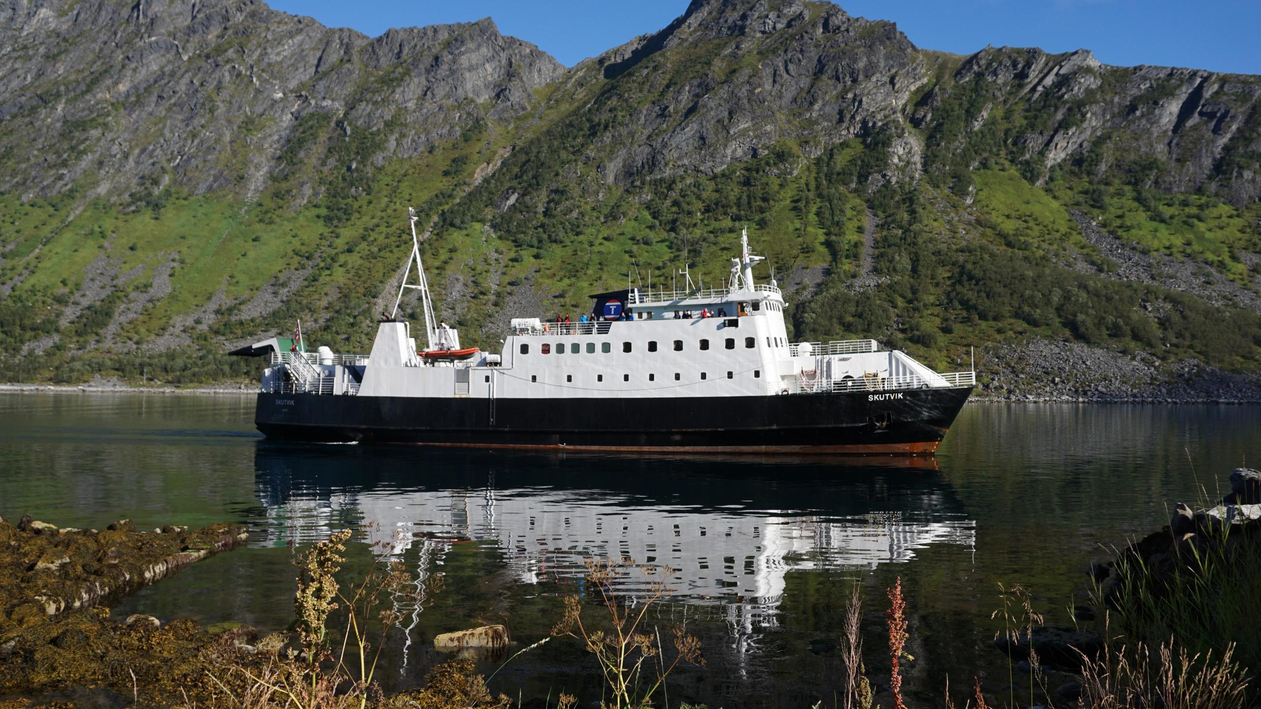 Ferja "Skutvik" på Senja