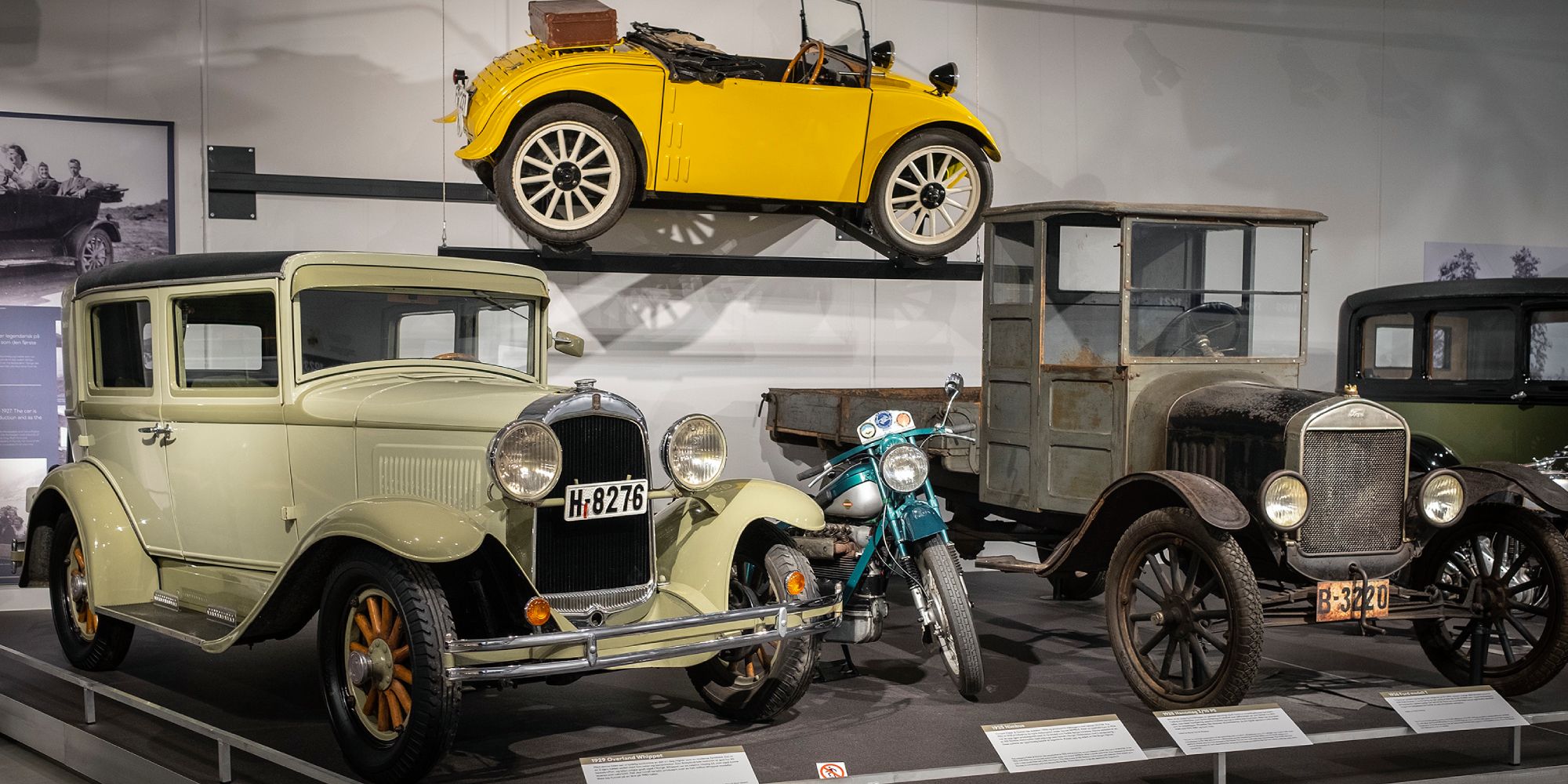 Cars from the 20's and 30's at the Norwegian road museum