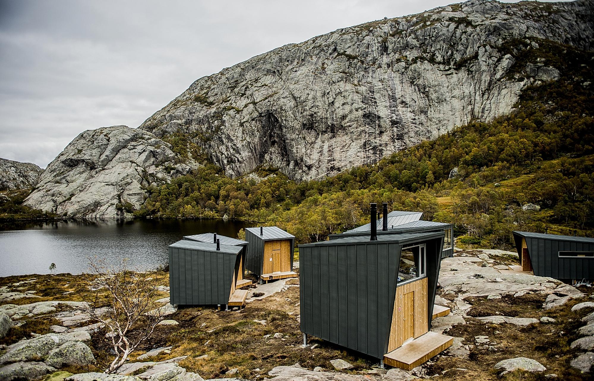 Skåpet, Frafjordheiene