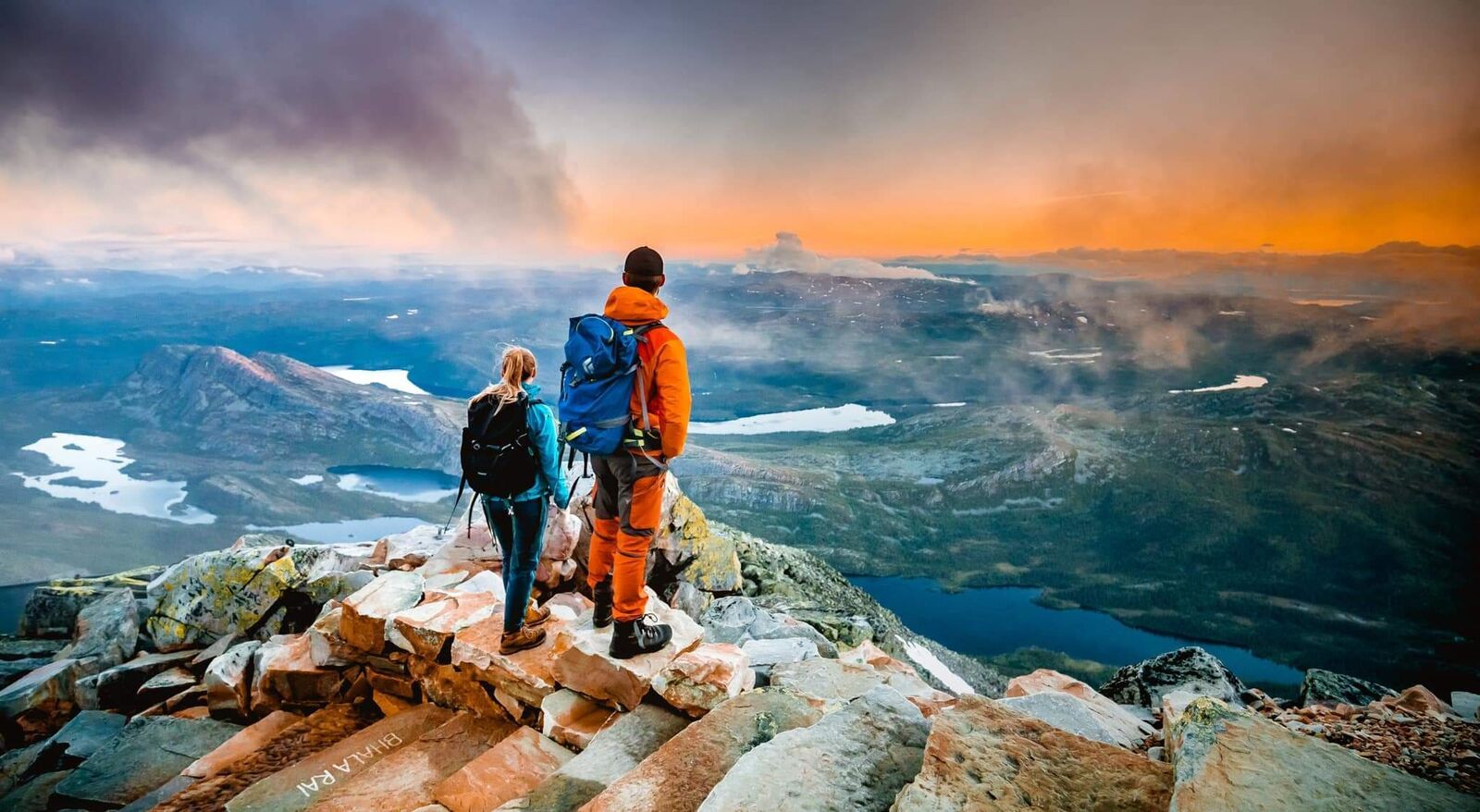 Panoramautsikt fra toppen av Gaustatoppen