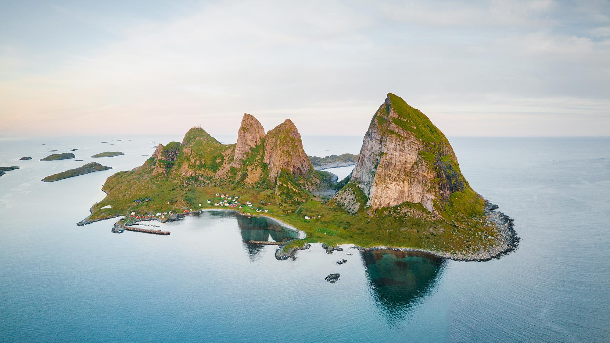 Sanna Island in Træna in Helgeland