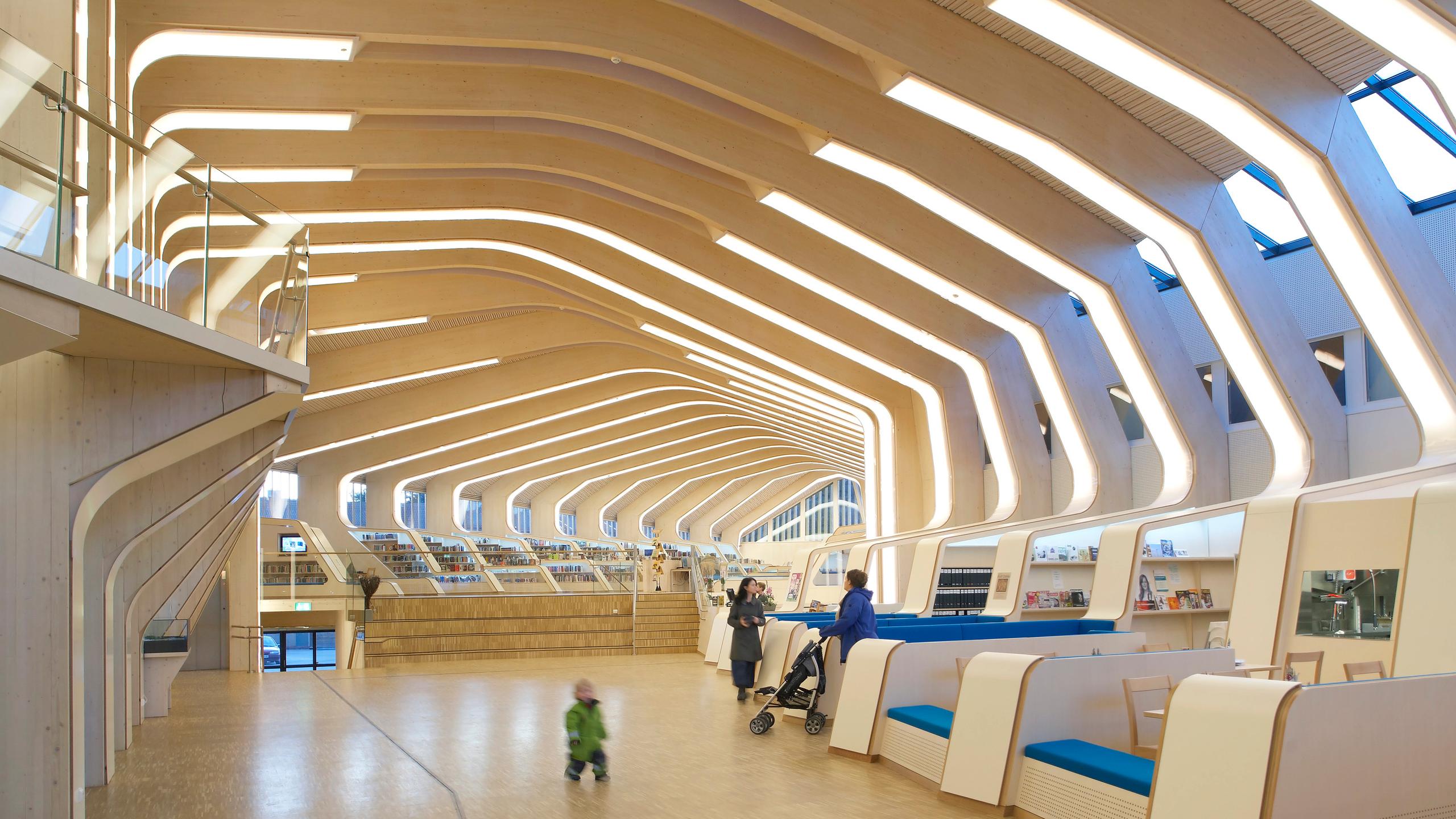 Inside Vennesla library, 1 of 6 library's you should visit while in Norway.