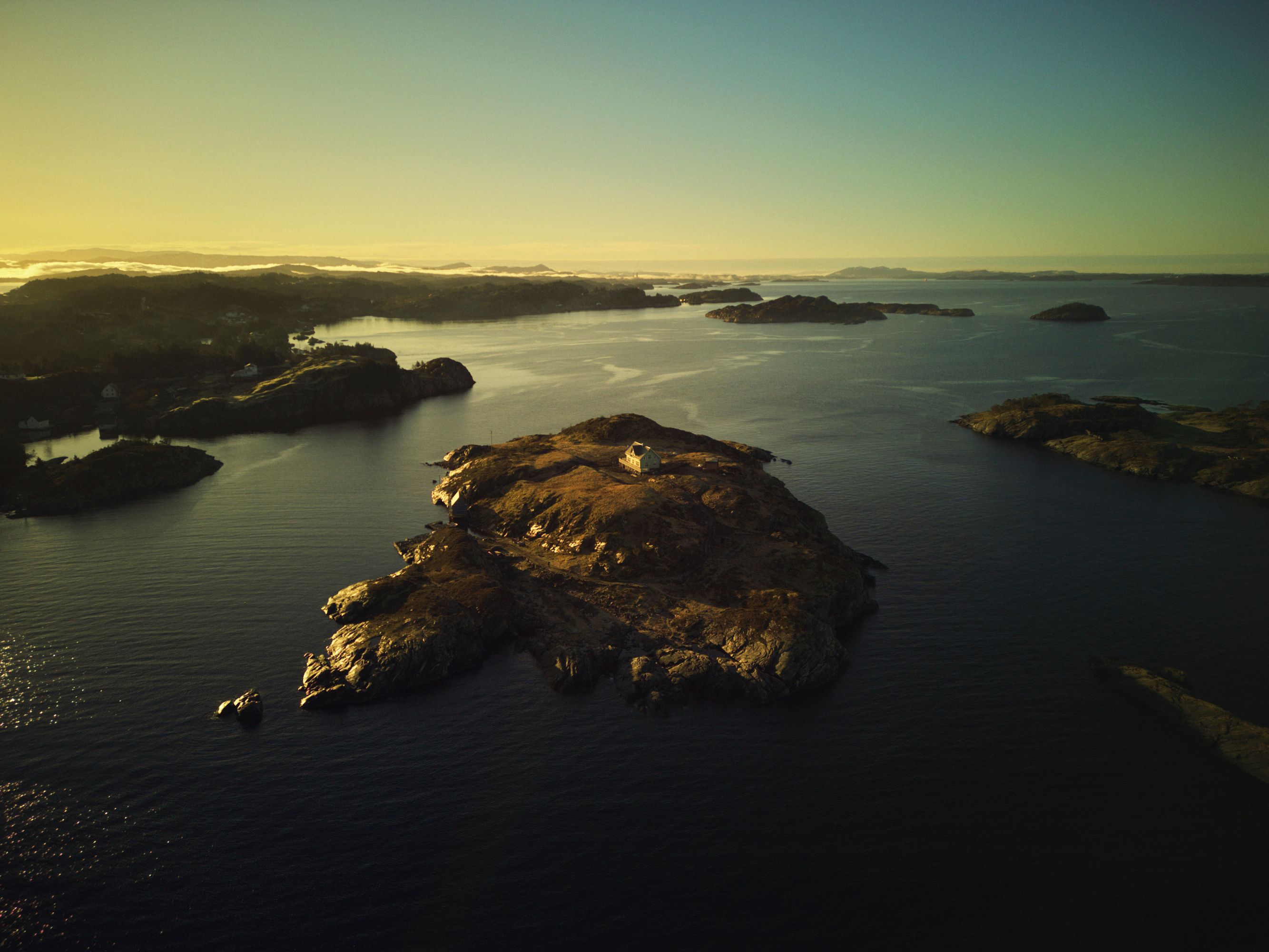 A drone picture of the Lilløy Lindenberg island