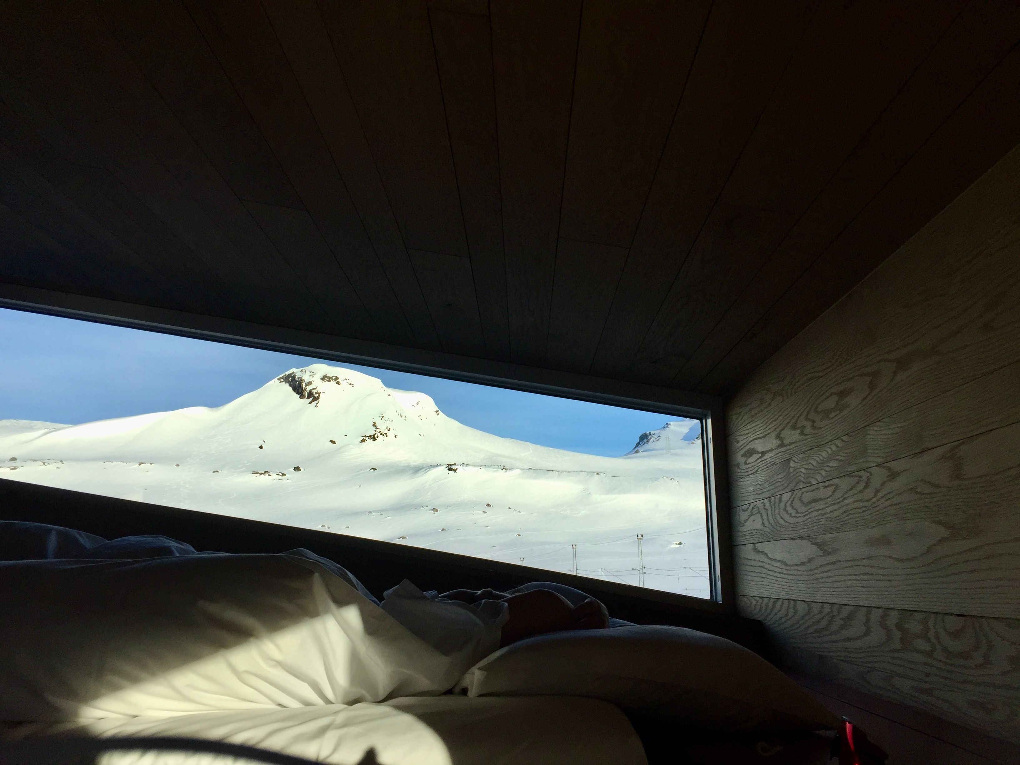 Person sleeping at a room with mountain view at Finse