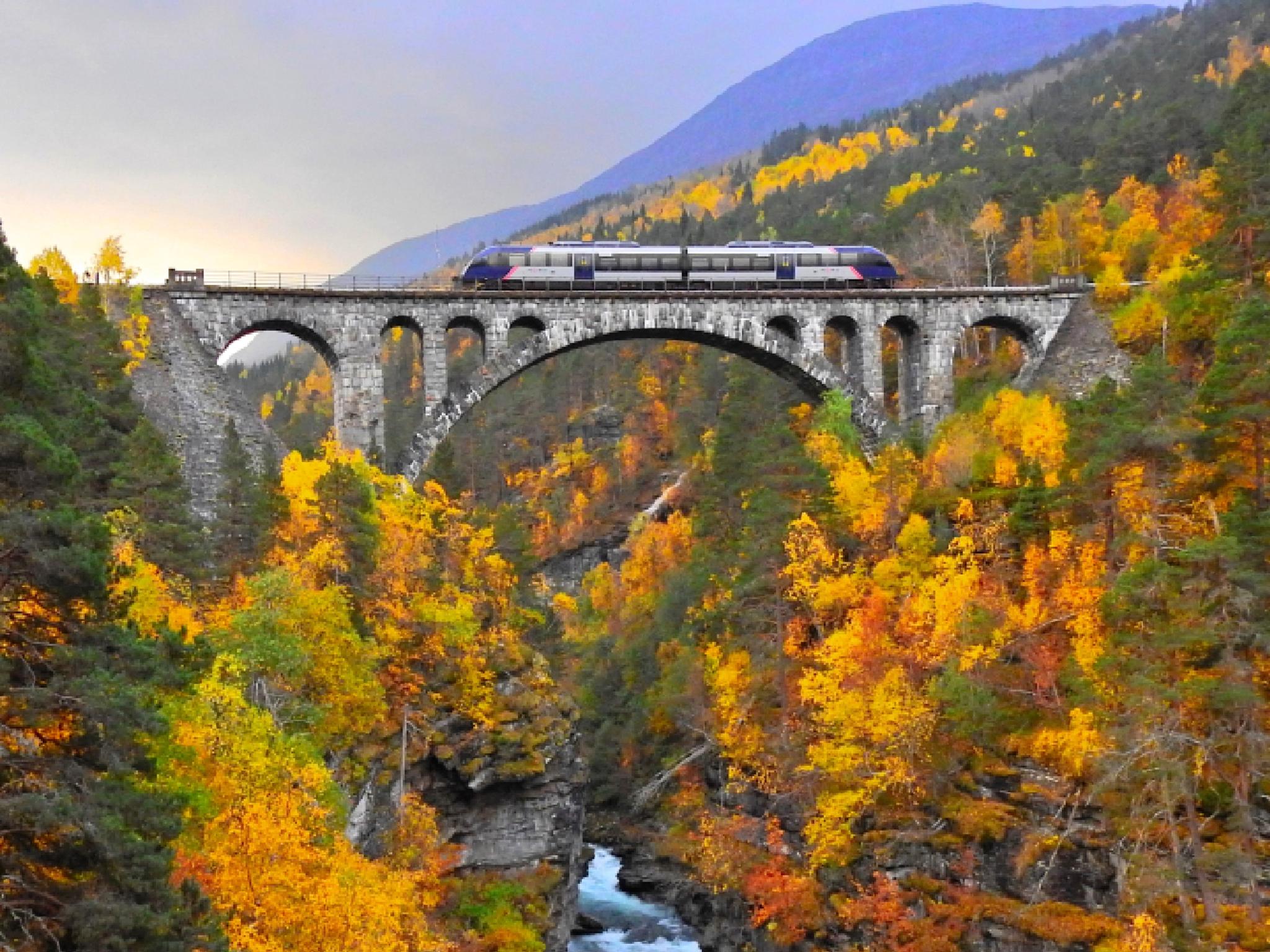 The Rauma Railway running across the Kylling bridge