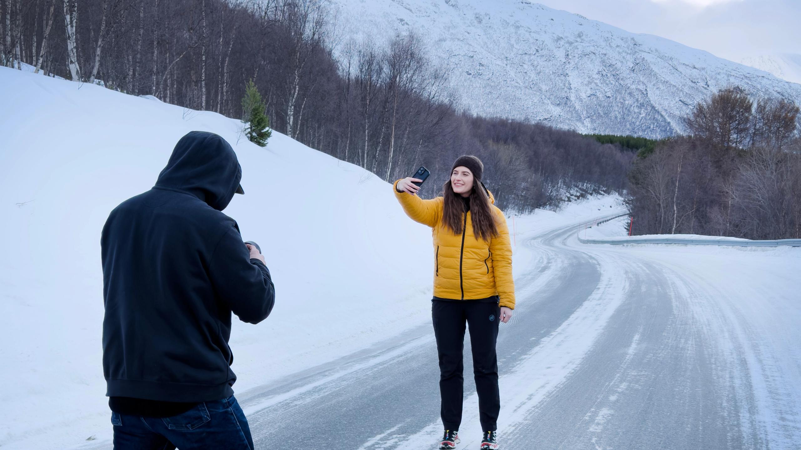 Don't stop for photos in the middle of the road