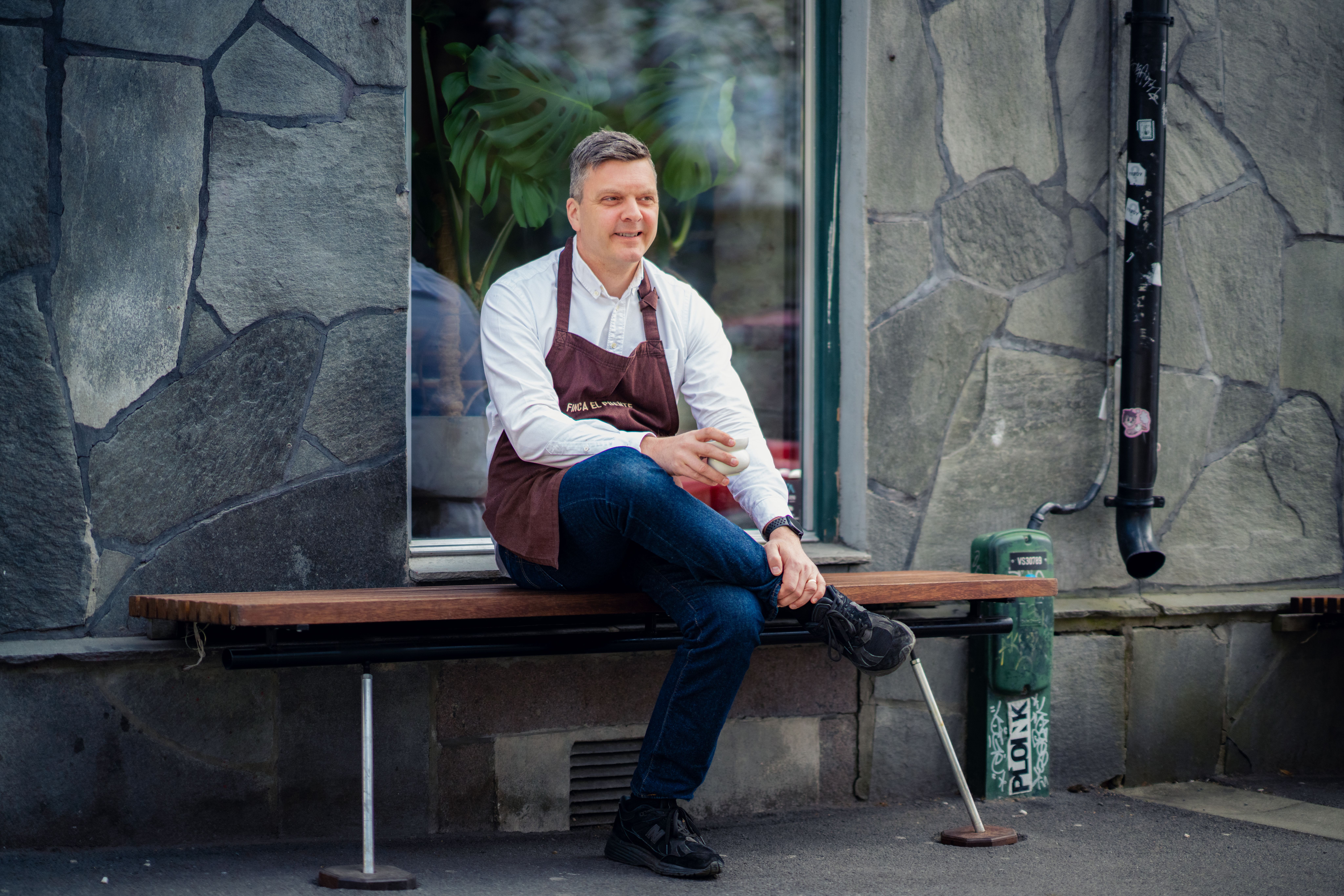 Portrait of Tim Wendelboe in front of his cafe
