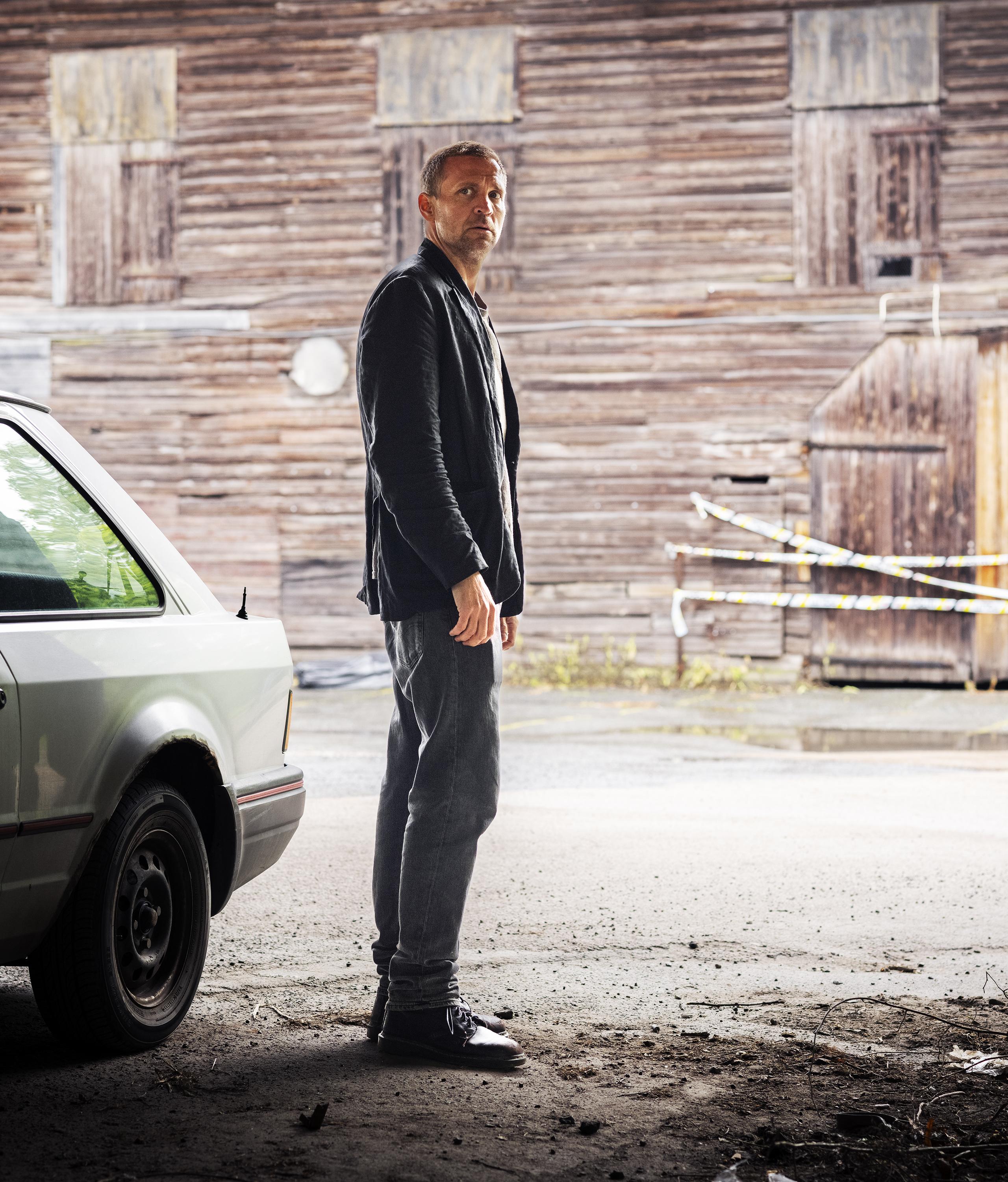 Tobias Santelmann as Harry Hole in the Netflix series