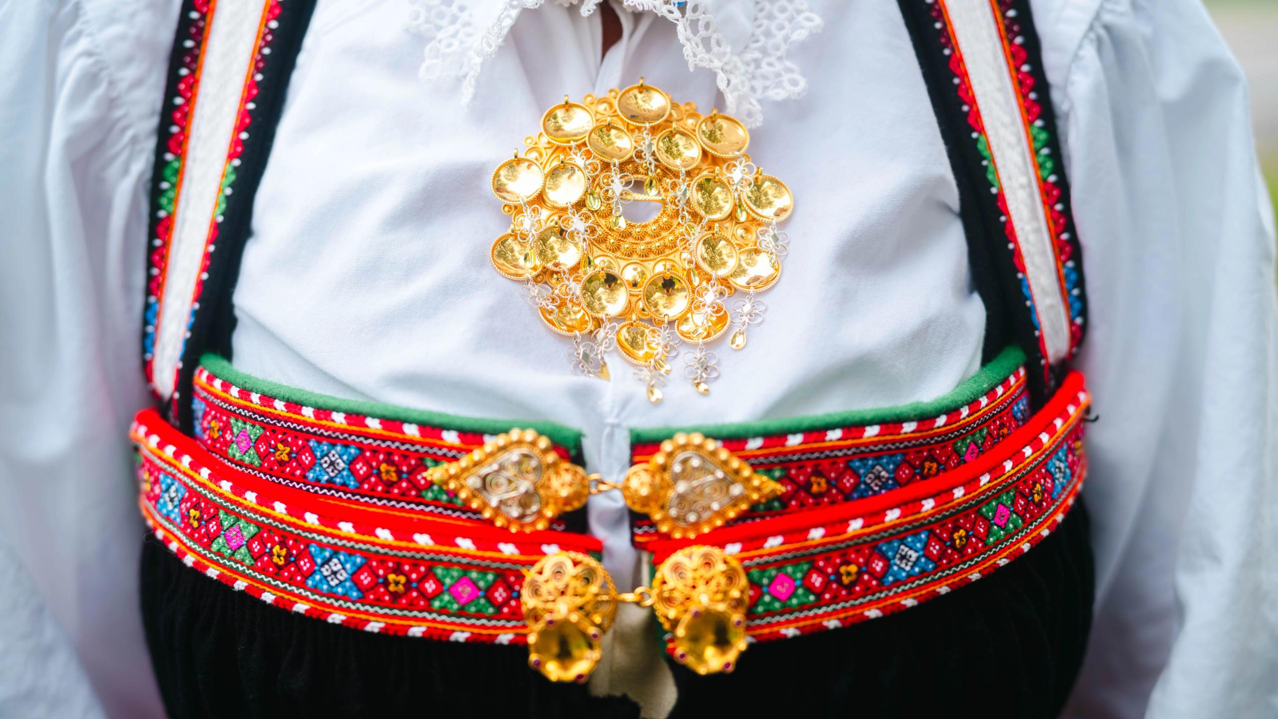 Sølje (traditional Norwegian bunad brooch) on a Setesdal women’s bunad