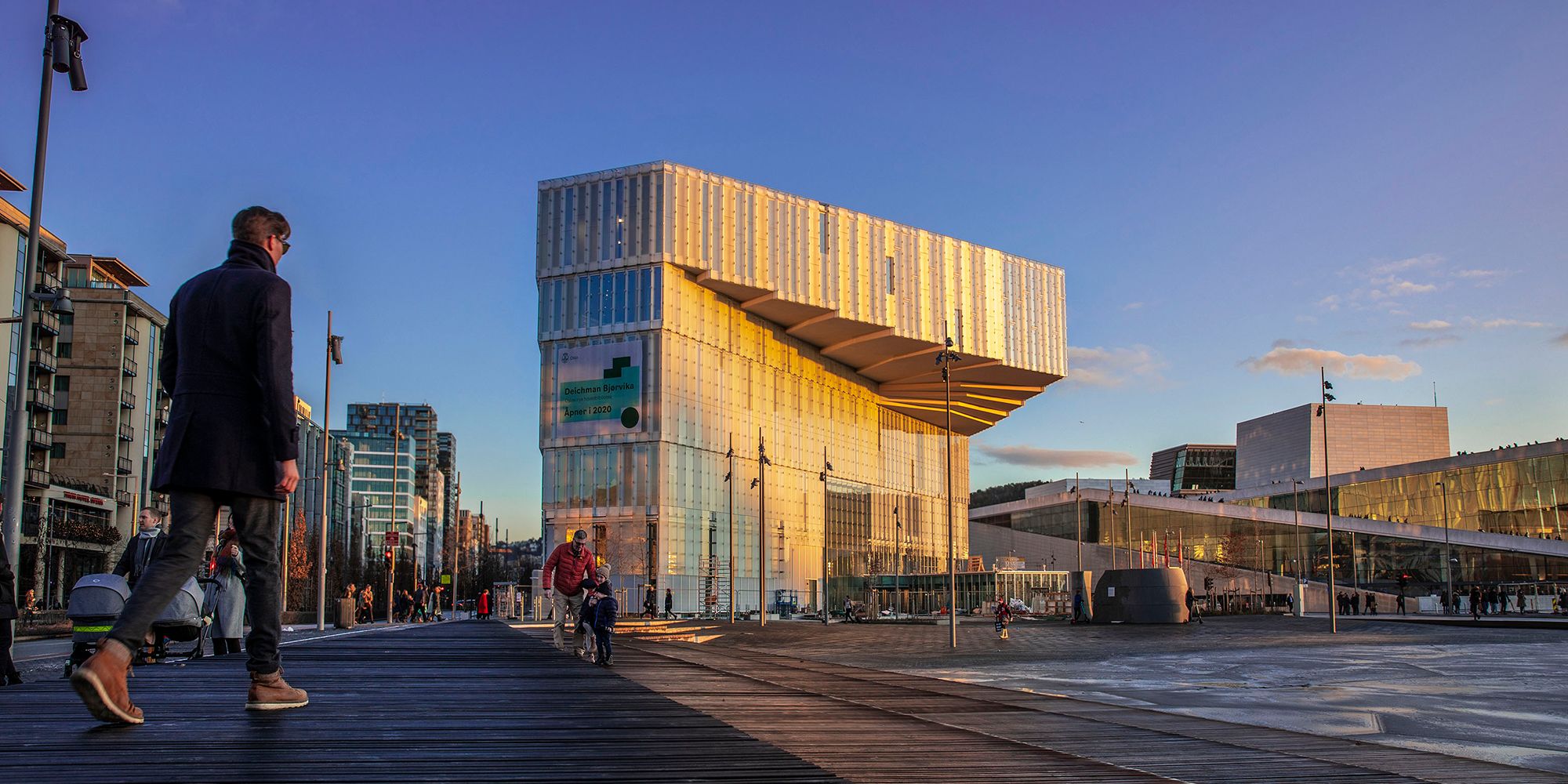 Eksteriørbilde av biblioteket Deichman Bjørvika i Oslo