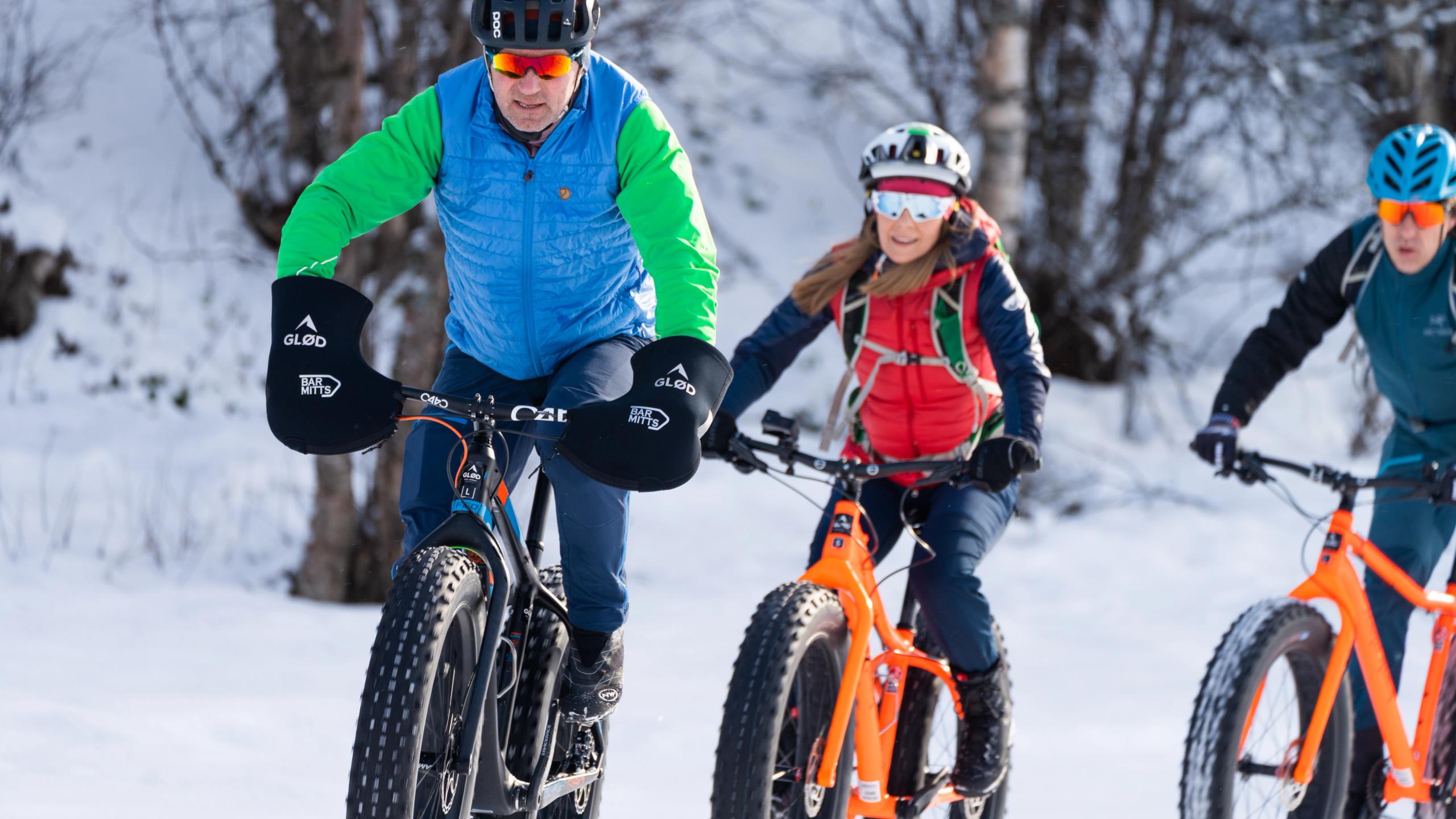 People on fatbikes