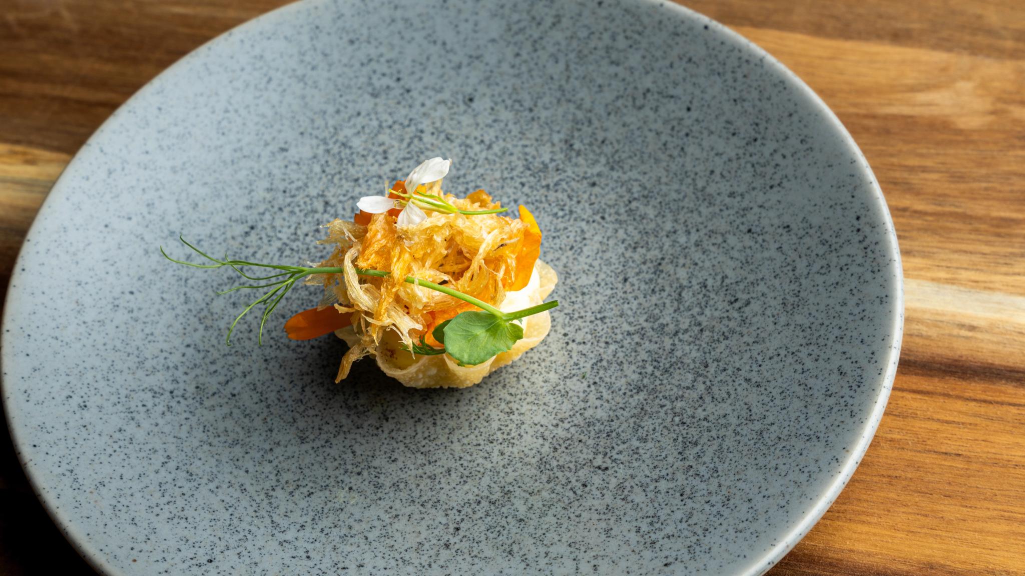 Mini tarts with stockfish and creamy pureed potatoes made by Tom Victor Gausdal